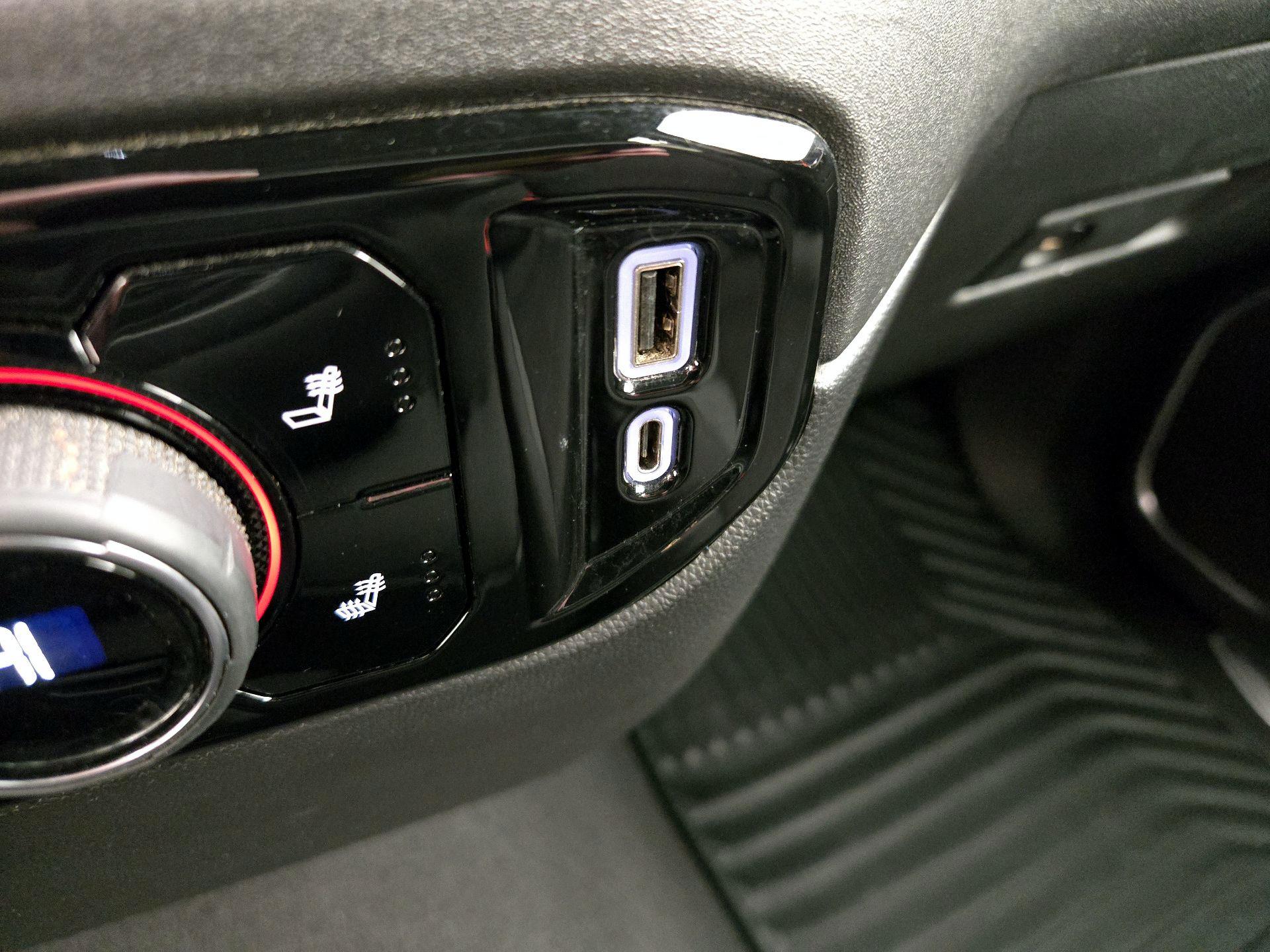 Thumbnail: 2023 Chevrolet Silverado 1500 - 17