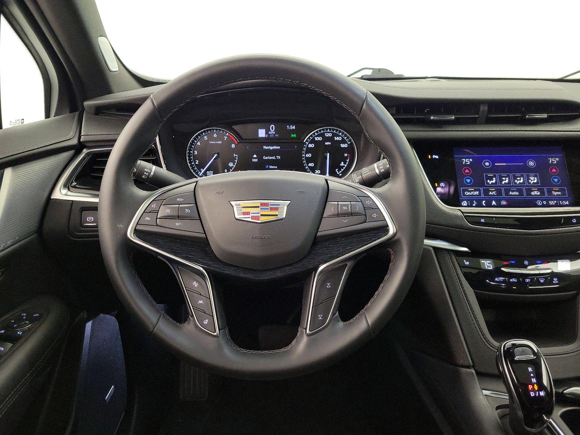 Thumbnail: 2025 Cadillac XT5 - 10