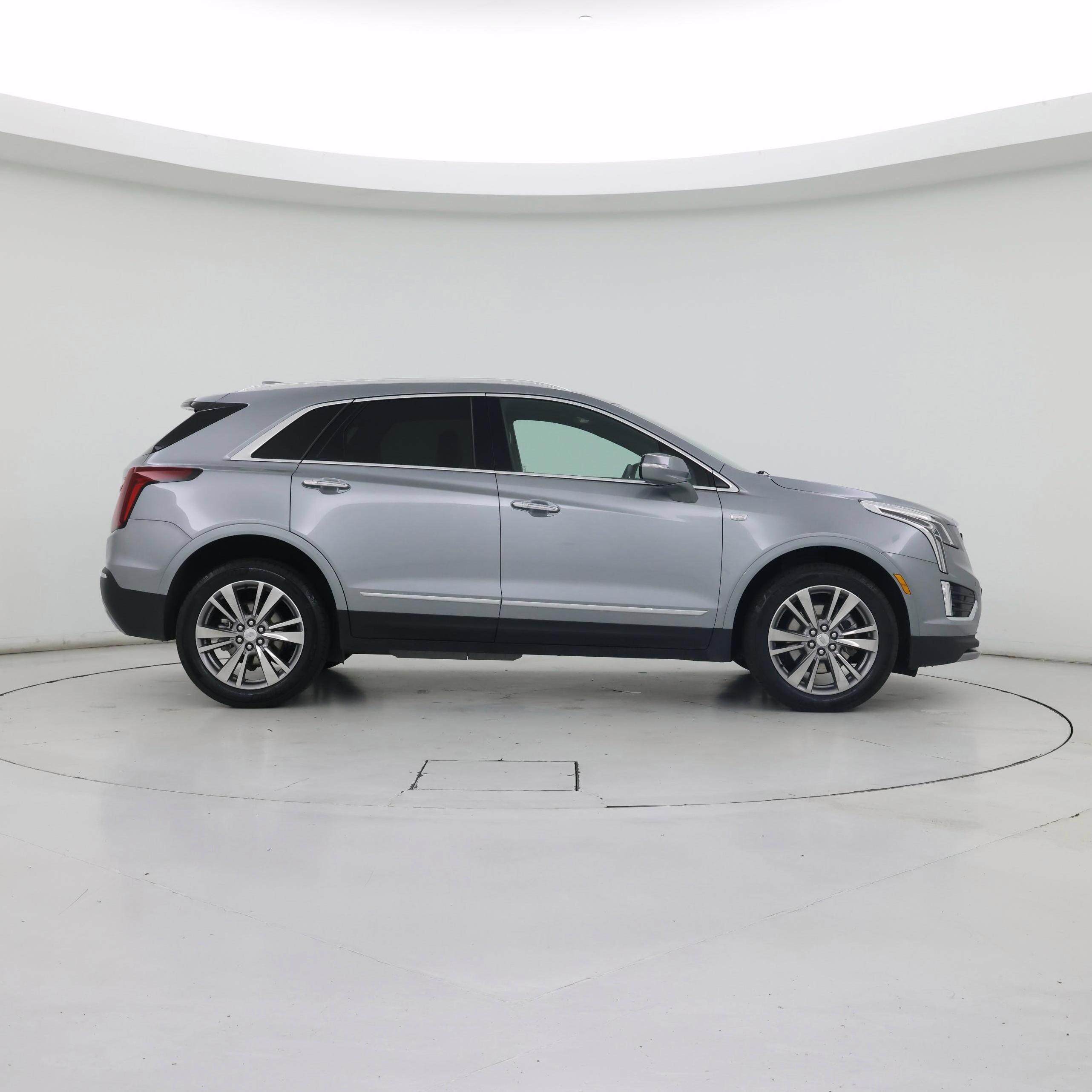 Thumbnail: 2025 Cadillac XT5 - 7