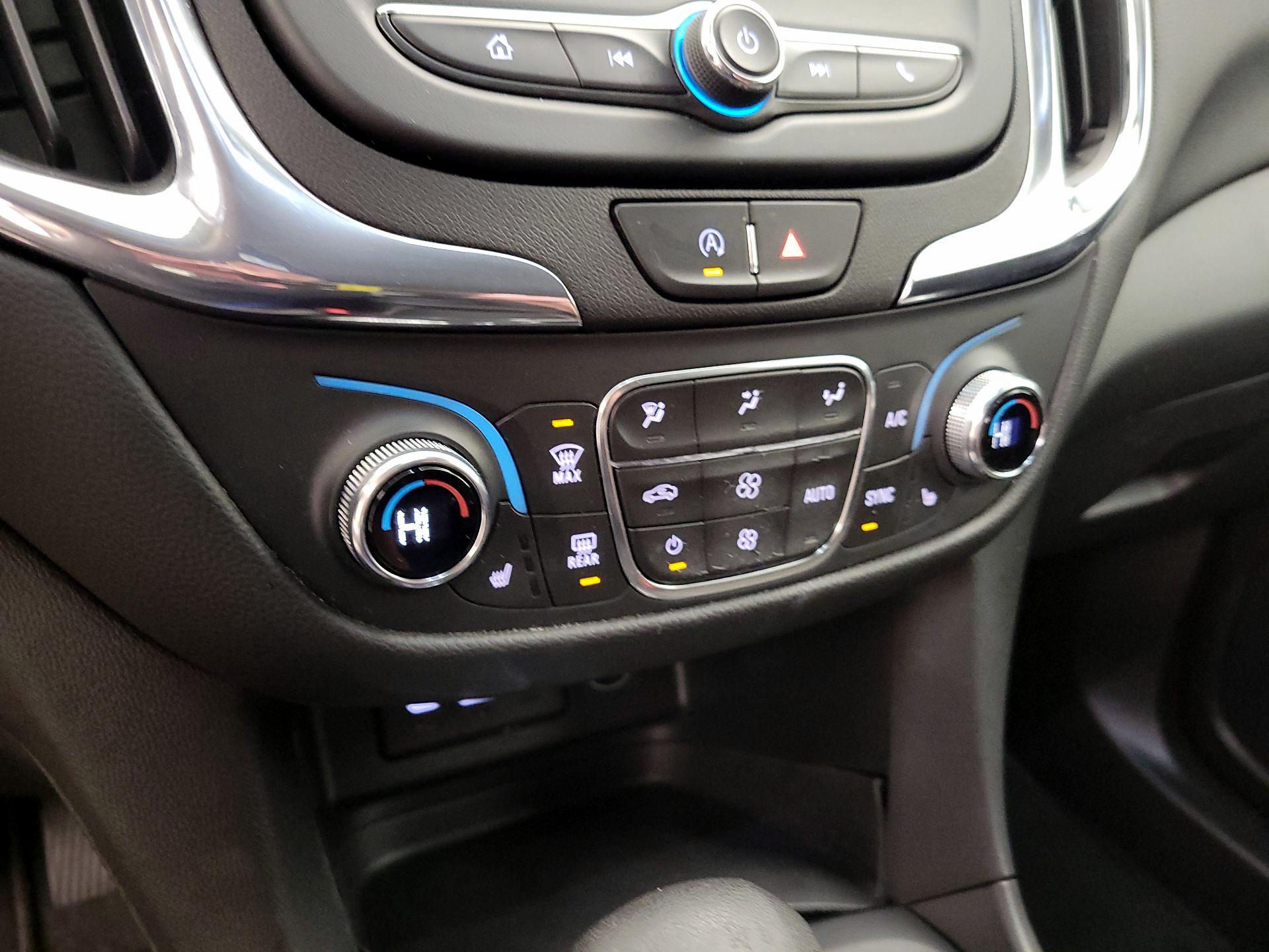 Thumbnail: 2022 Chevrolet Equinox - 15