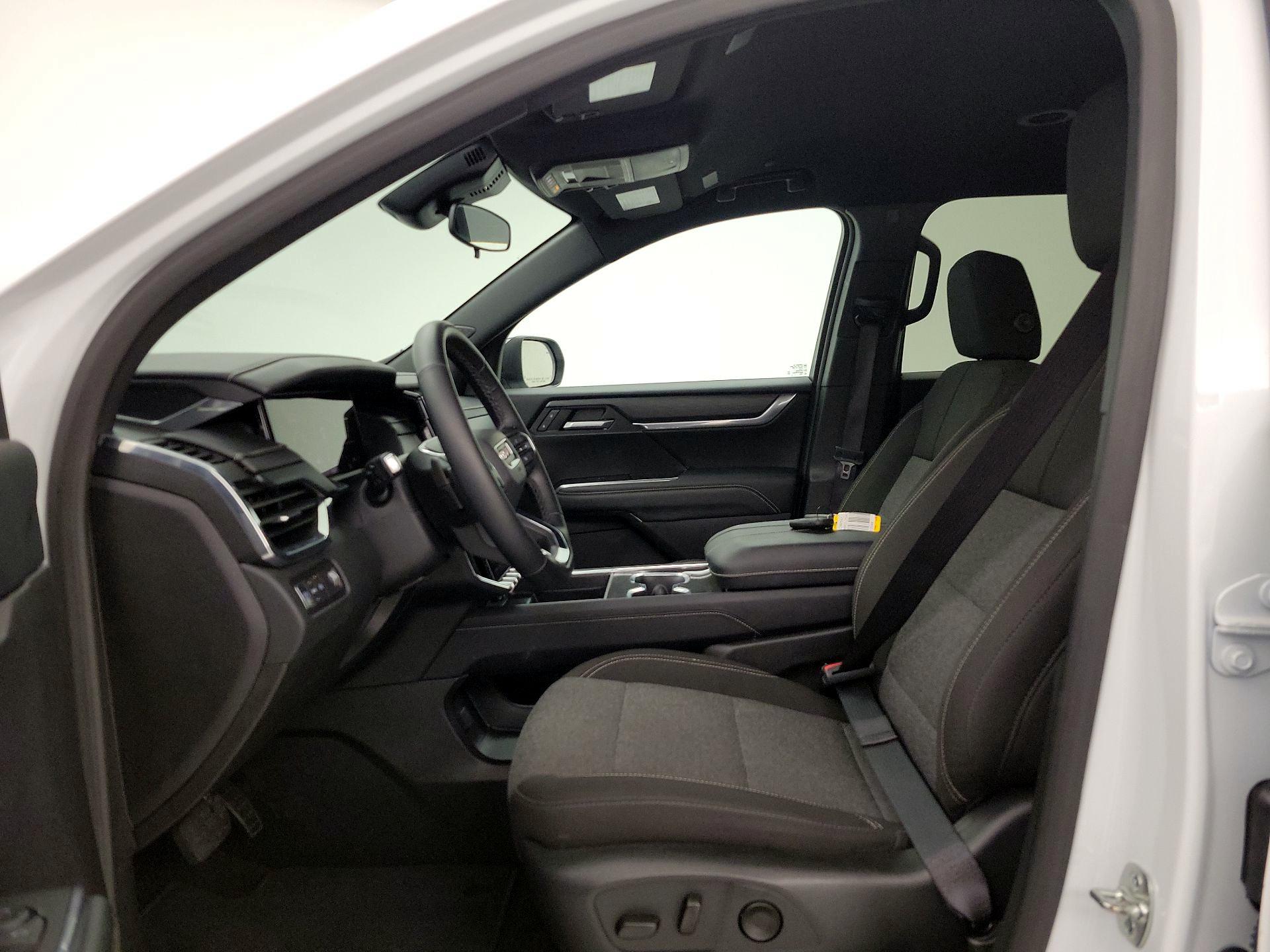 Thumbnail: 2025 GMC Acadia - 11