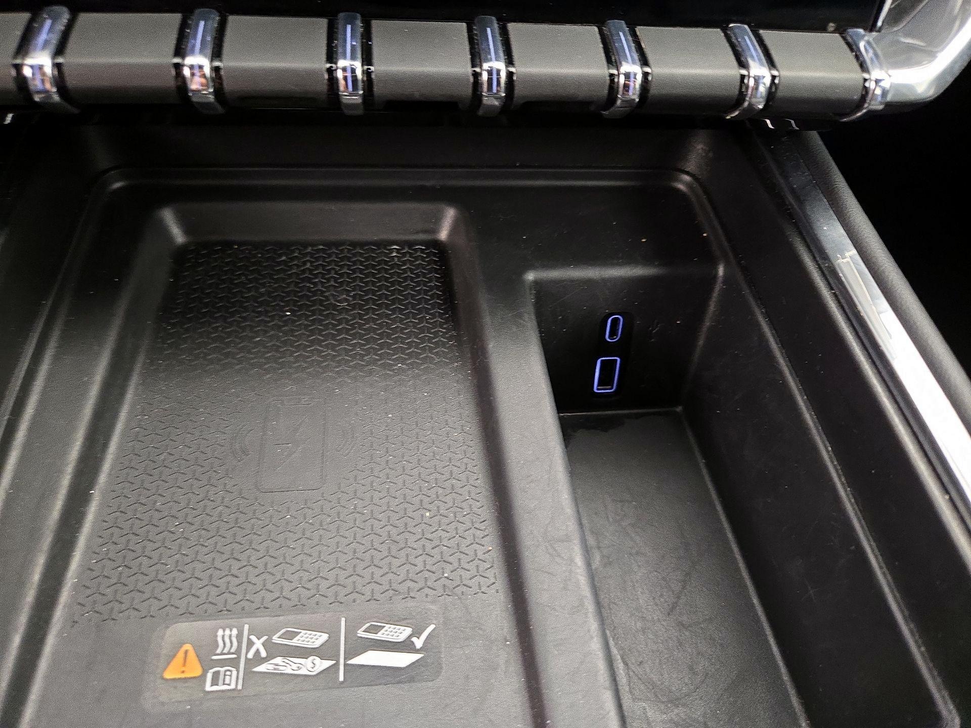 Thumbnail: 2025 GMC Acadia - 18