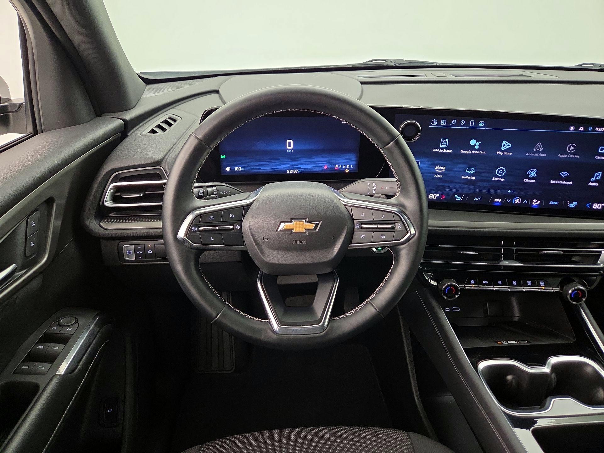 Thumbnail: 2025 Chevrolet Traverse - 10