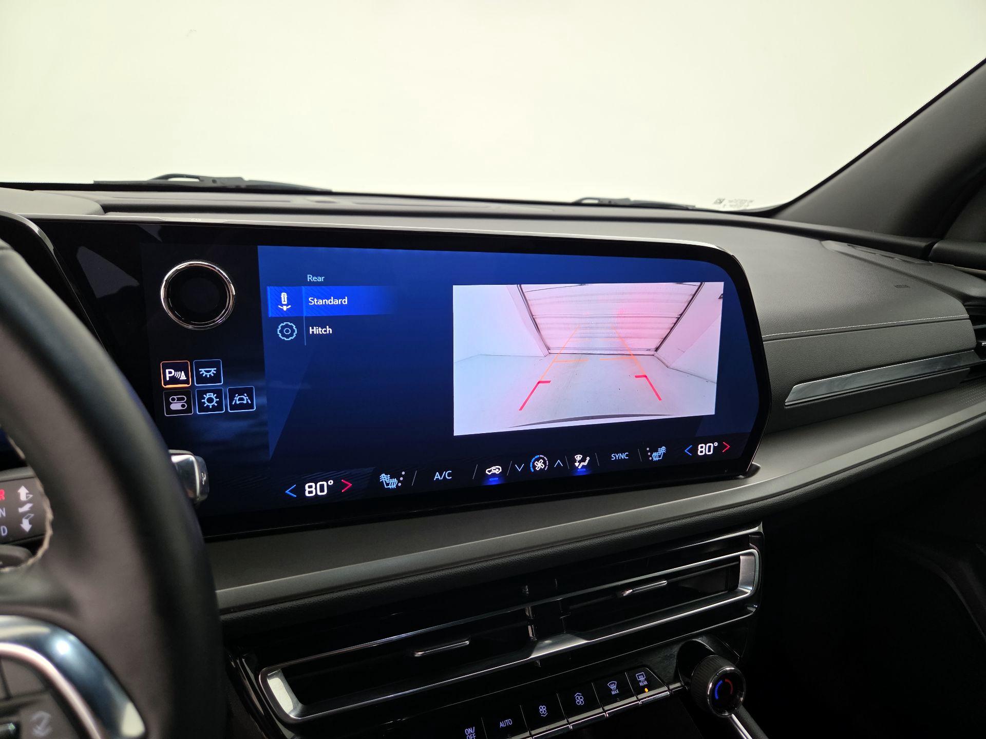 Thumbnail: 2025 Chevrolet Traverse - 14