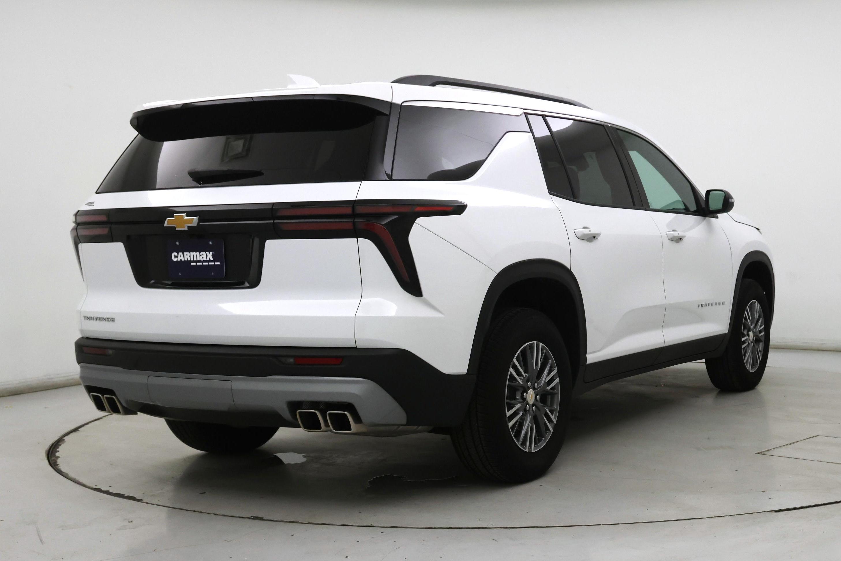 Thumbnail: 2025 Chevrolet Traverse - 8