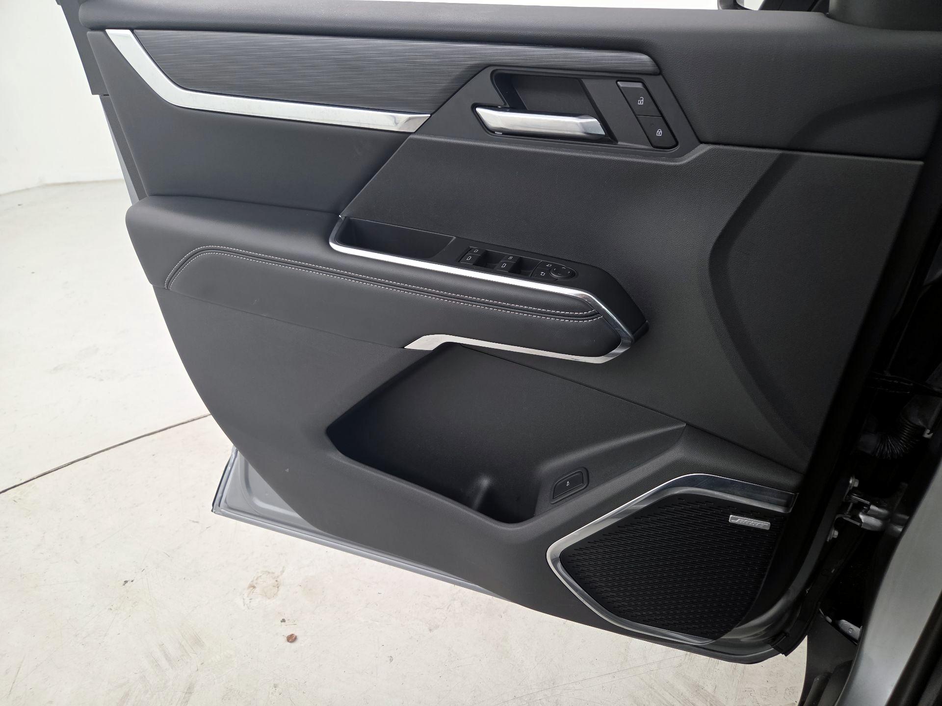 Thumbnail: 2025 GMC Acadia - 12