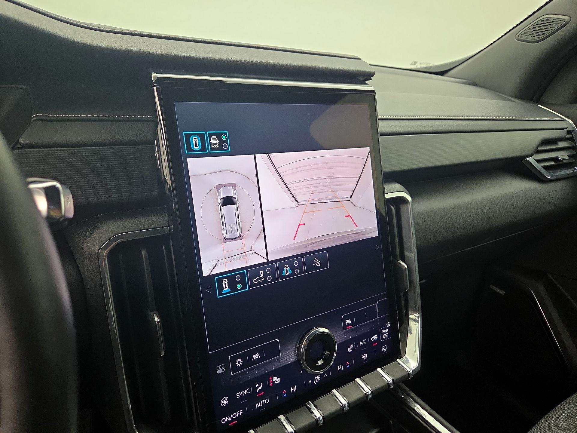 Thumbnail: 2025 GMC Acadia - 15