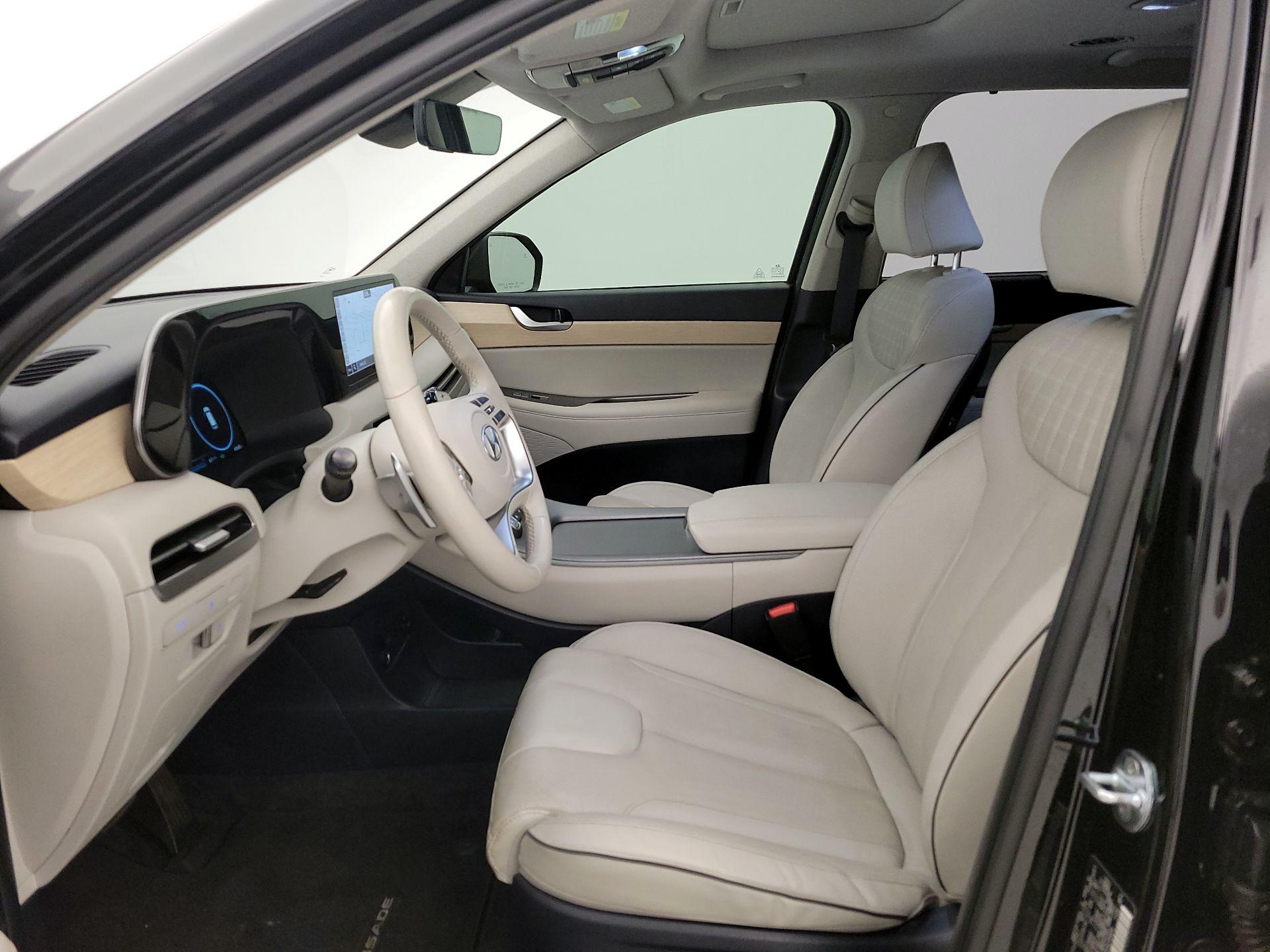 Thumbnail: 2023 Hyundai Palisade - 11