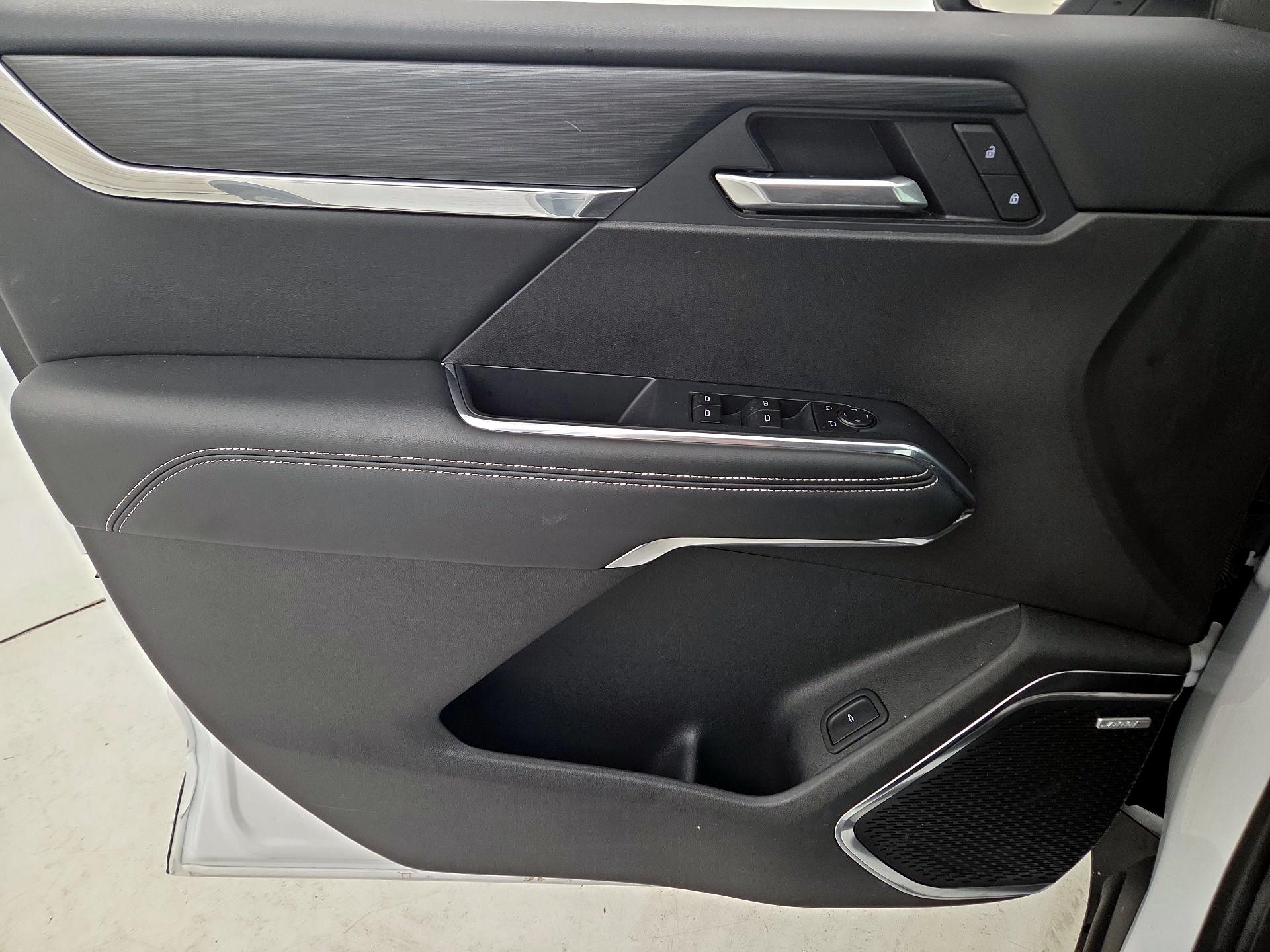 Thumbnail: 2025 GMC Acadia - 12