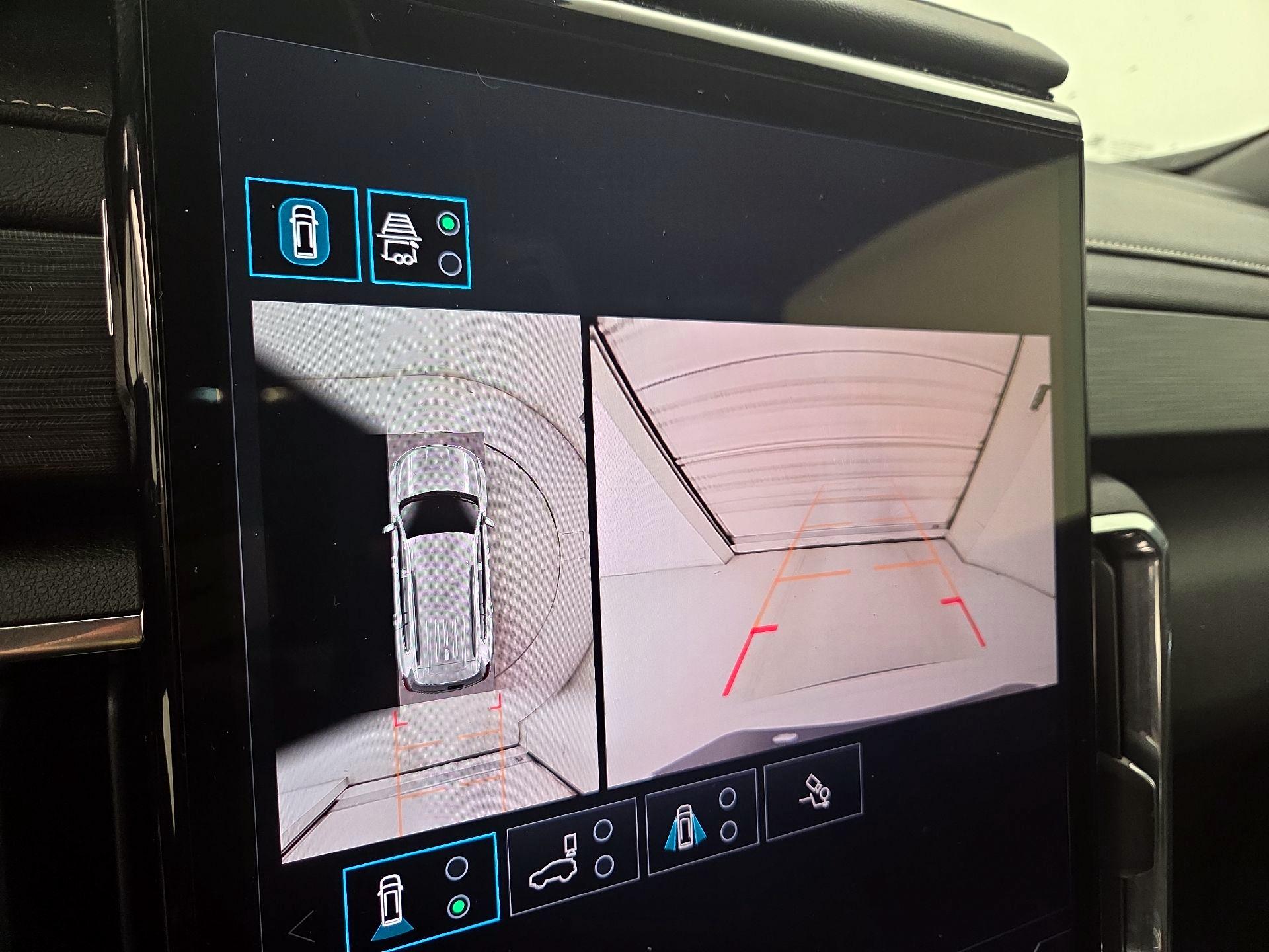 Thumbnail: 2025 GMC Acadia - 14