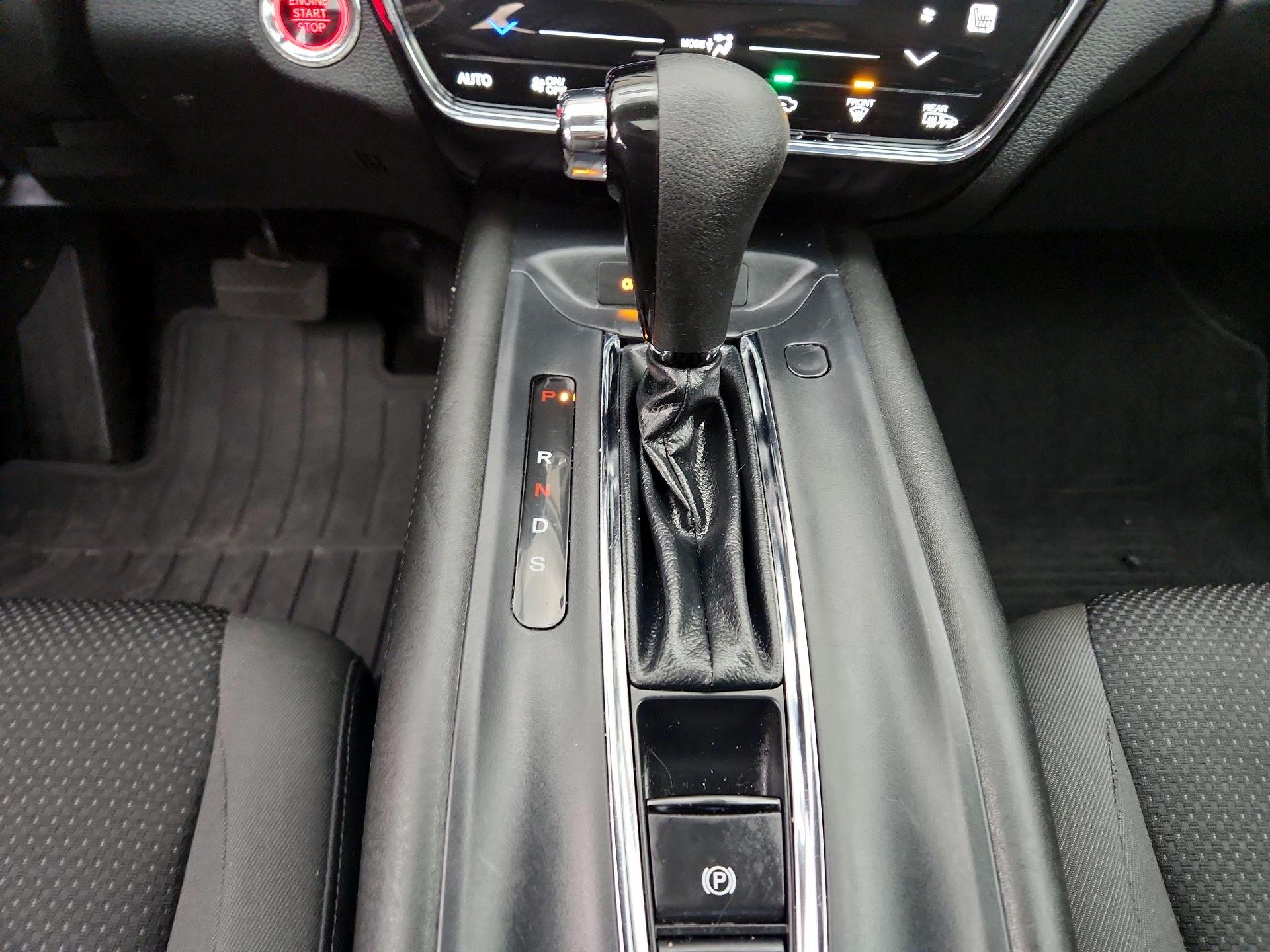 Thumbnail: 2021 Honda HR-V - 17