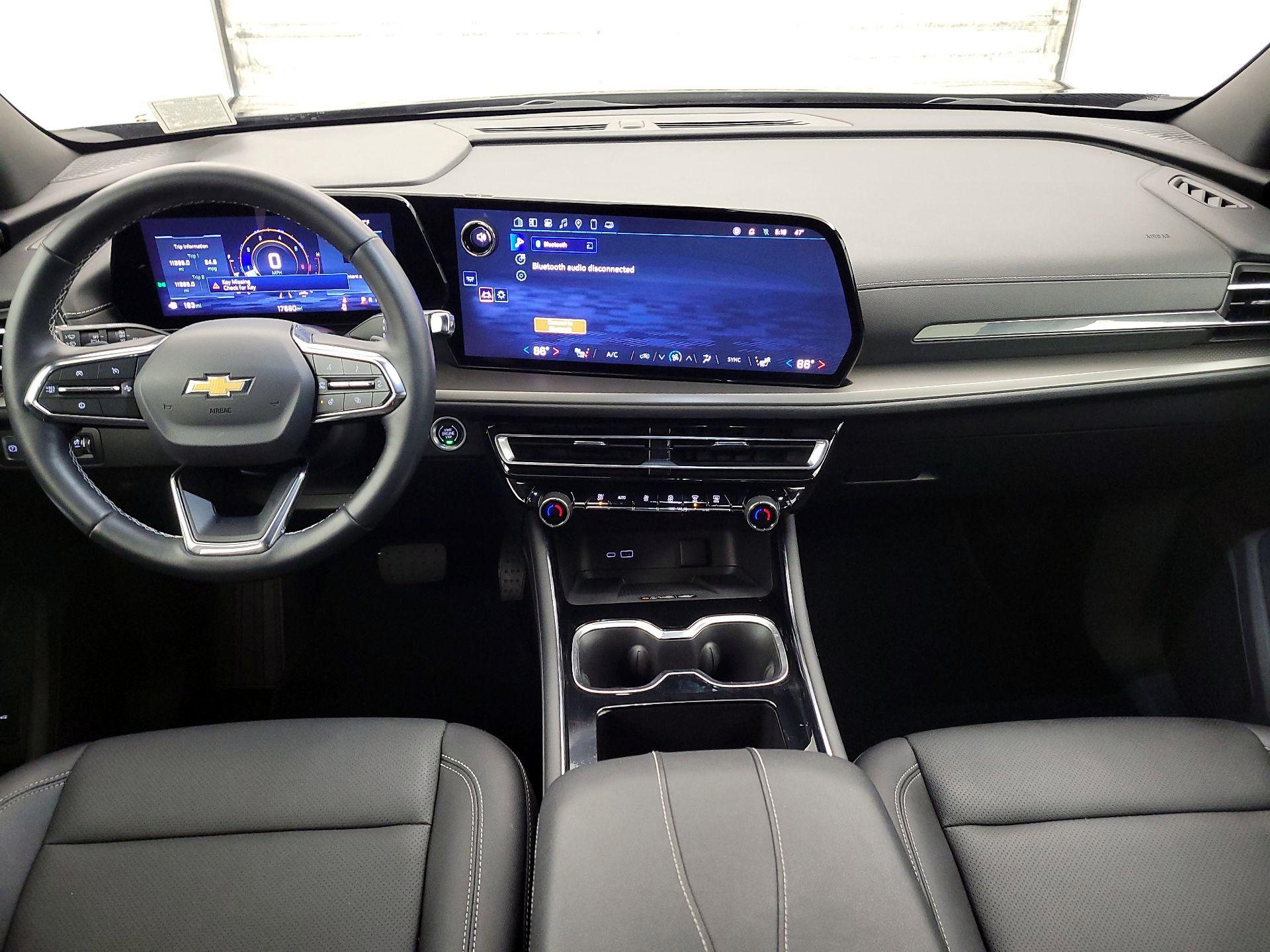 Thumbnail: 2025 Chevrolet Traverse - 9