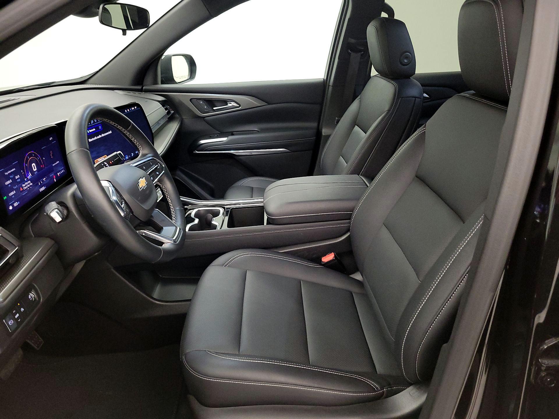 Thumbnail: 2025 Chevrolet Traverse - 11