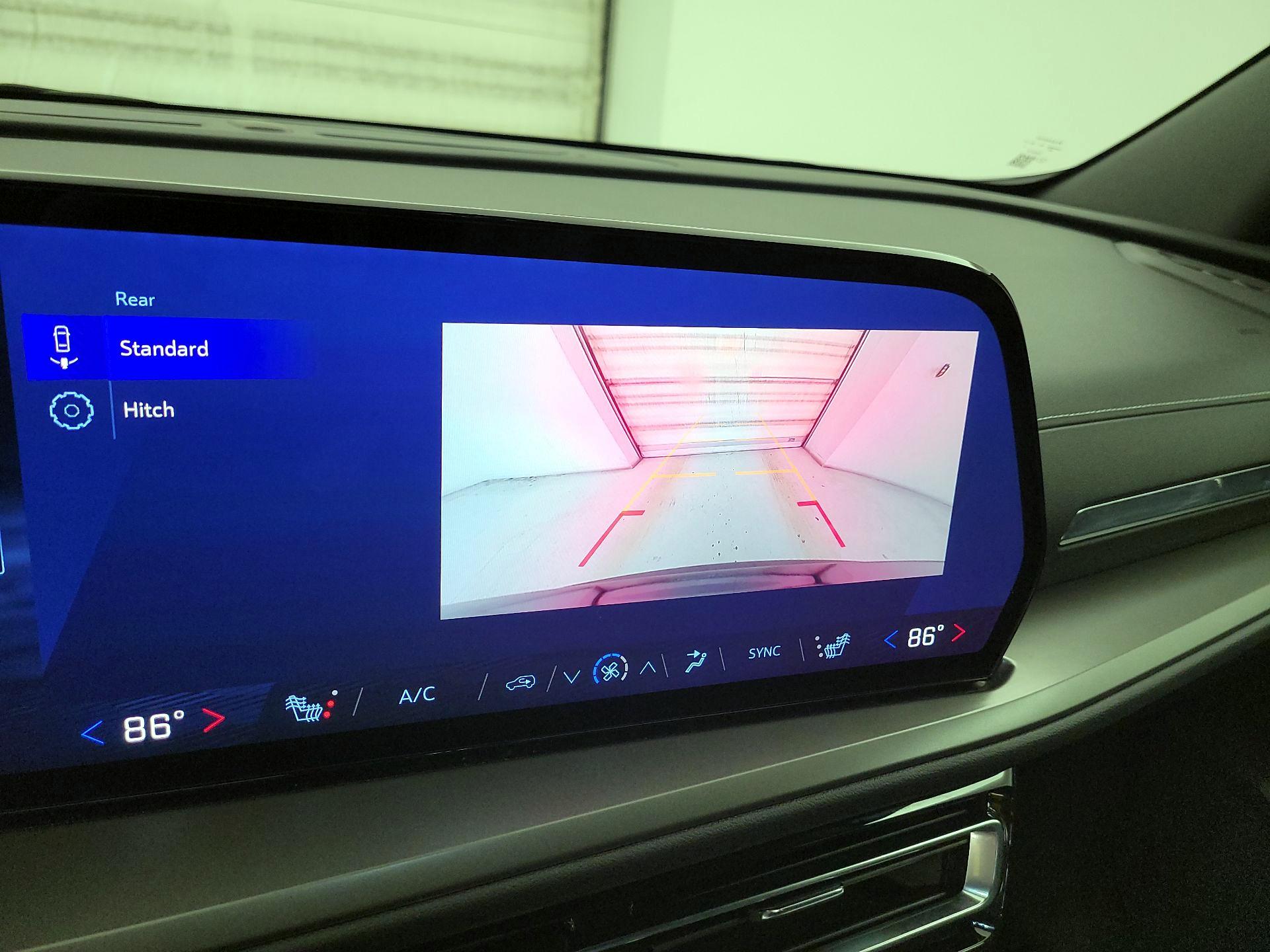 Thumbnail: 2025 Chevrolet Traverse - 13