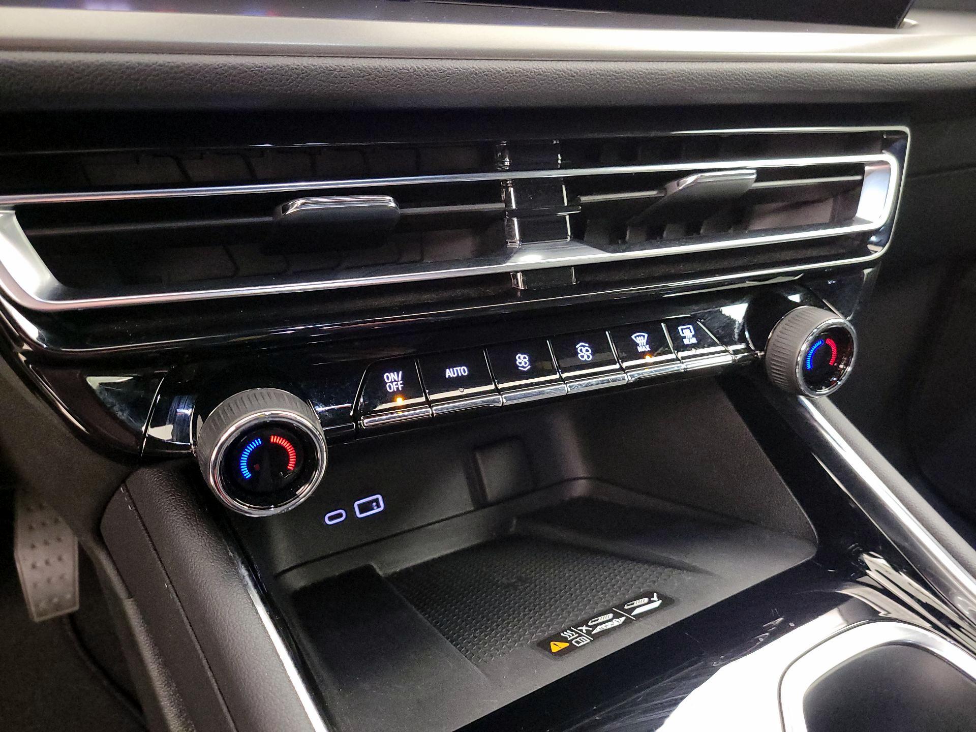 Thumbnail: 2025 Chevrolet Traverse - 15