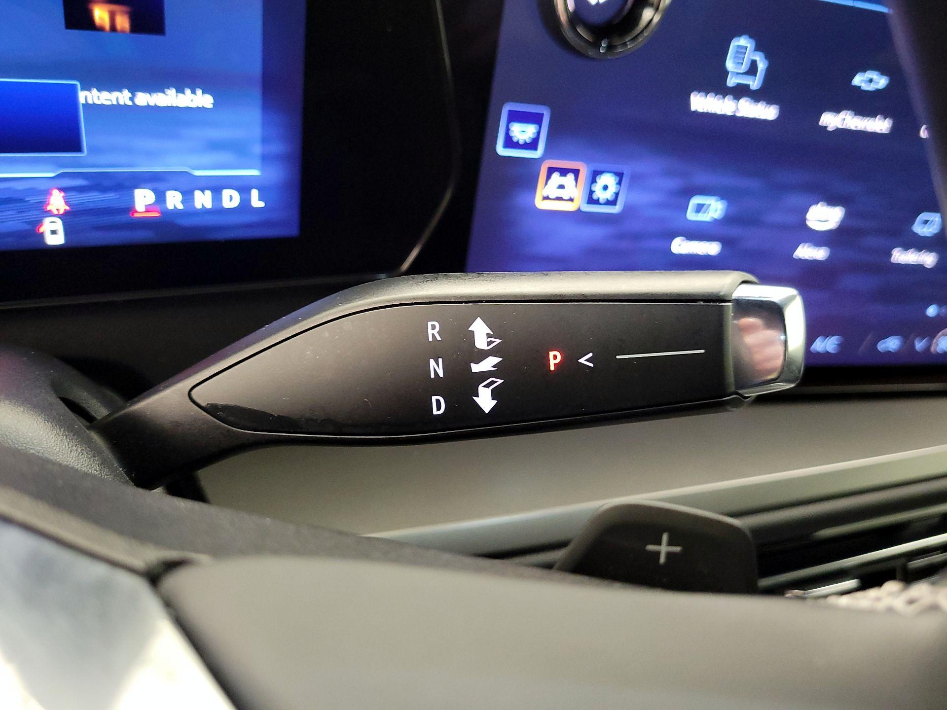 Thumbnail: 2025 Chevrolet Traverse - 16