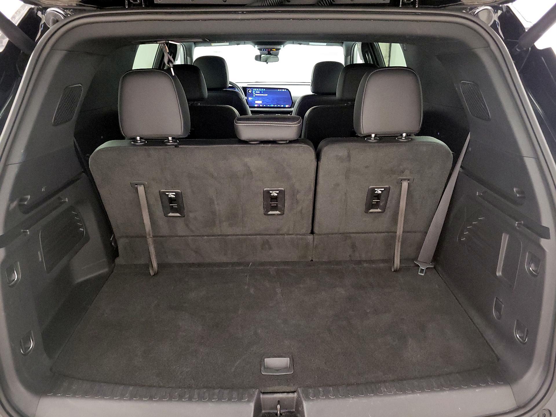 Thumbnail: 2025 Chevrolet Traverse - 17