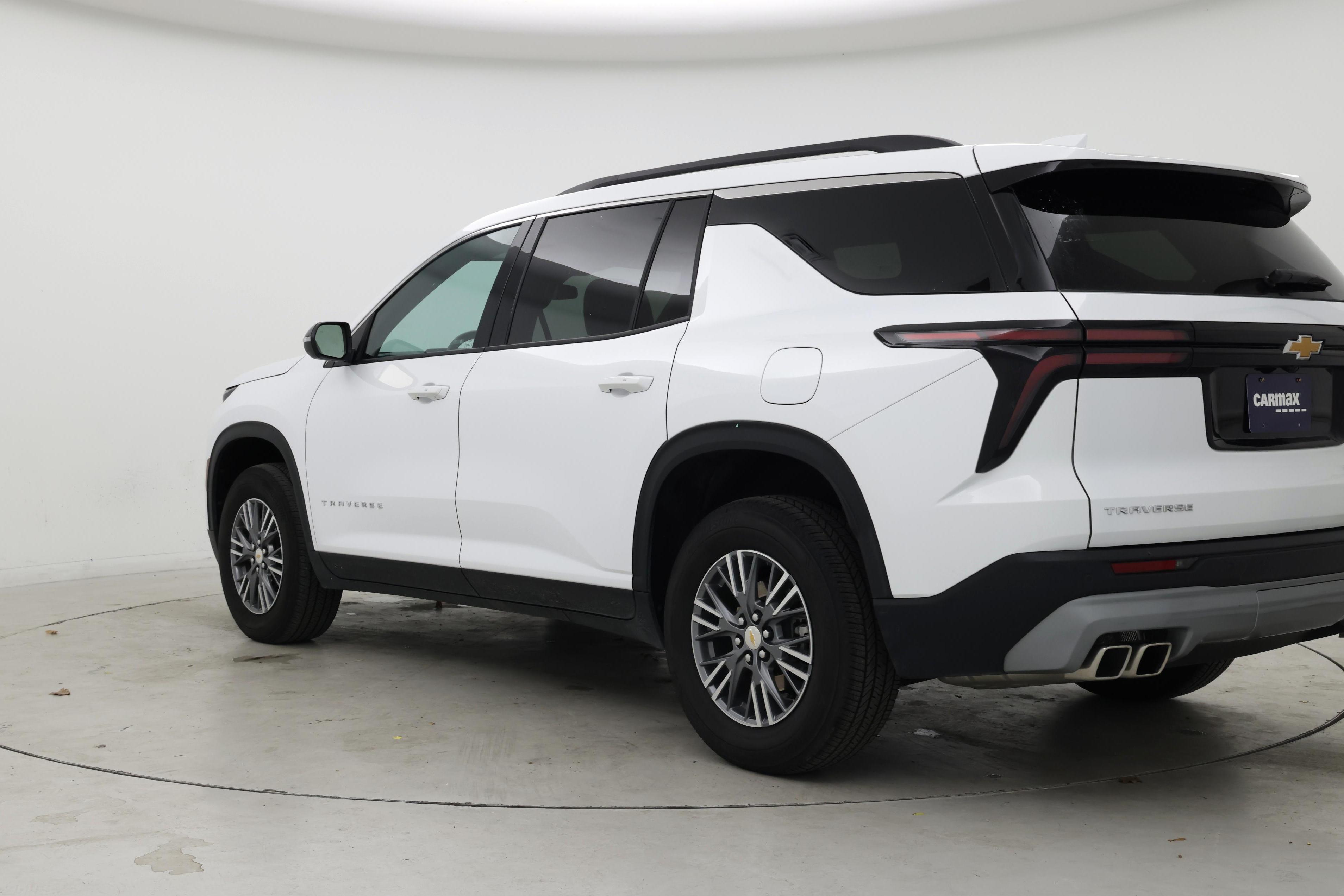 Thumbnail: 2025 Chevrolet Traverse - 2