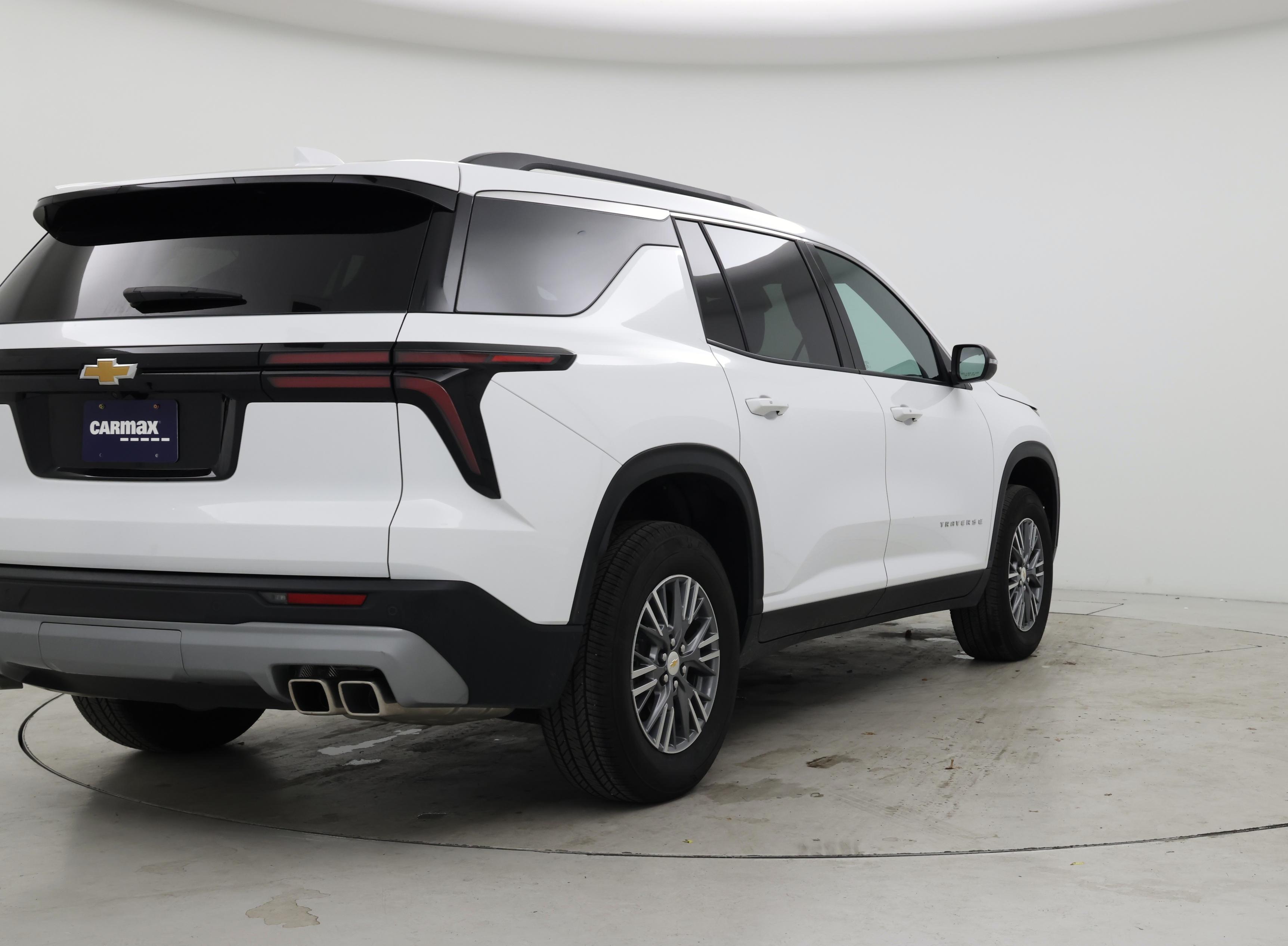 Thumbnail: 2025 Chevrolet Traverse - 8