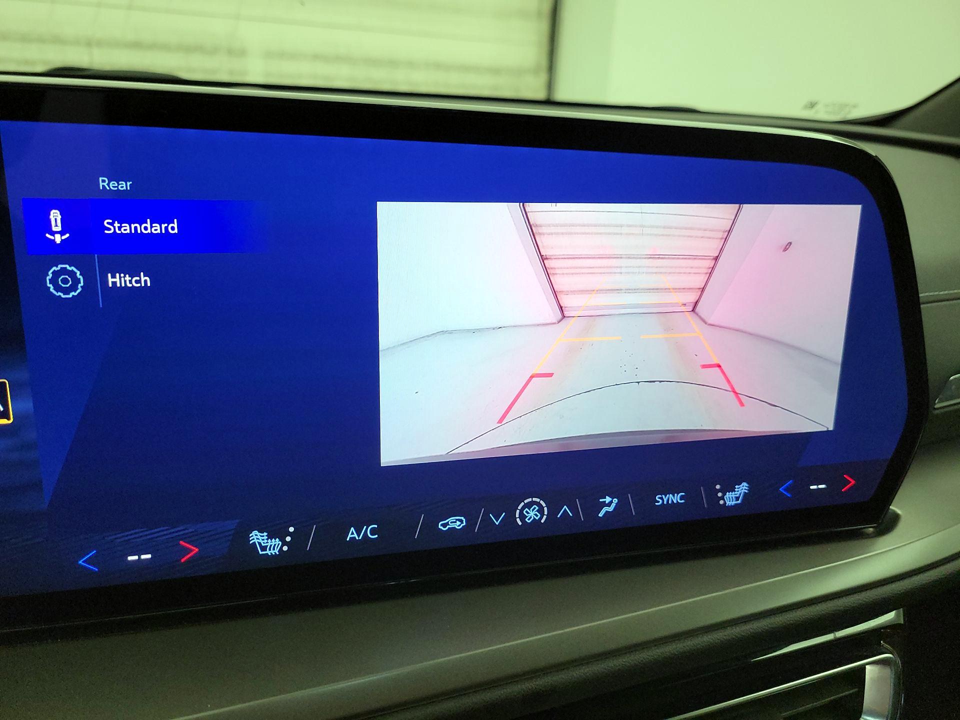 Thumbnail: 2025 Chevrolet Traverse - 13