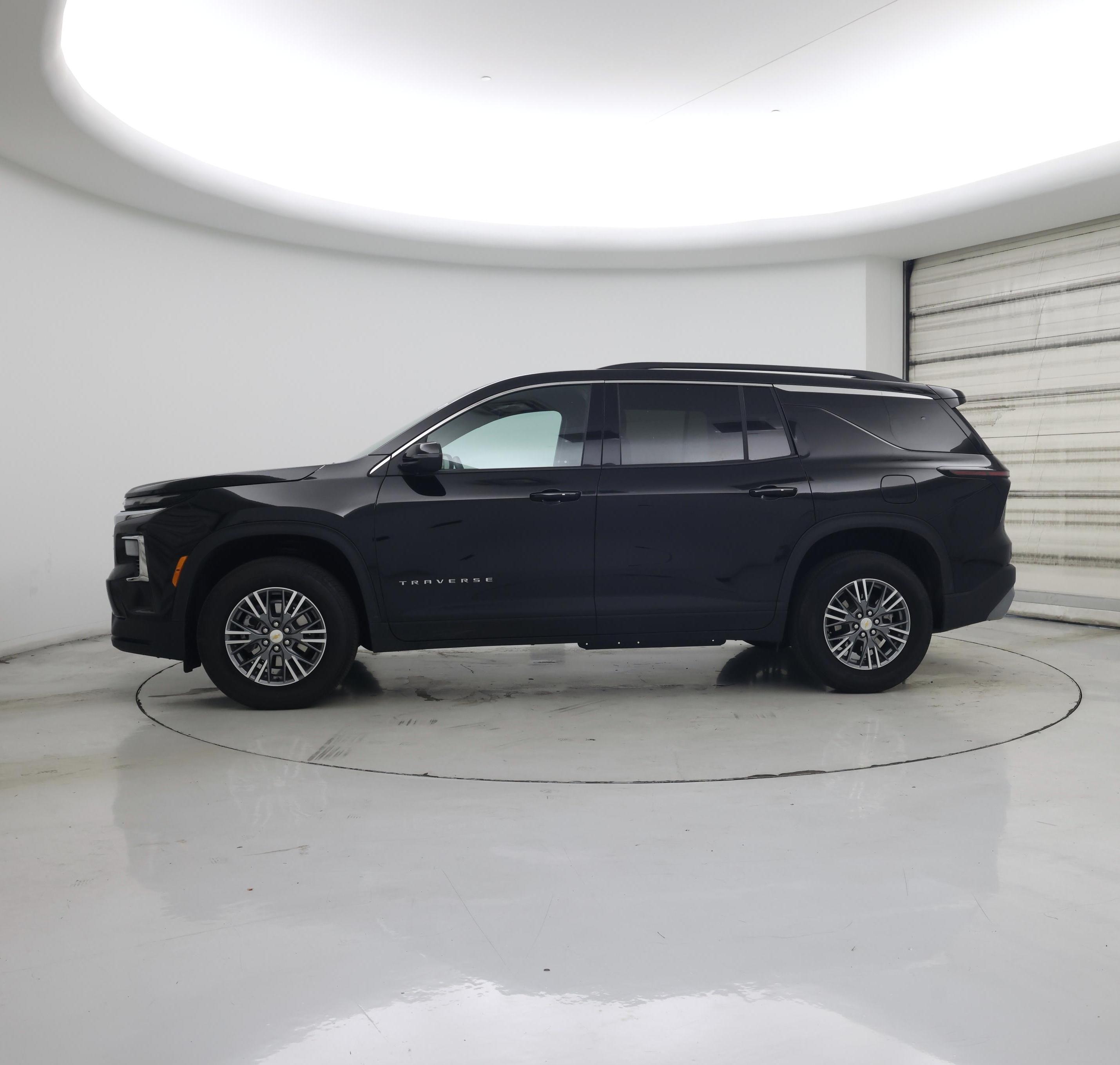 Thumbnail: 2025 Chevrolet Traverse - 3