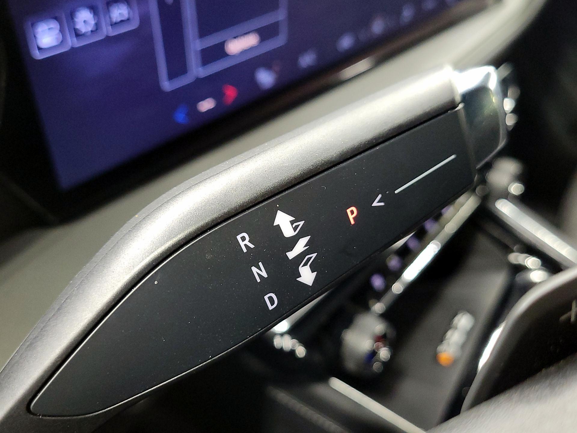 Thumbnail: 2025 Chevrolet Traverse - 17