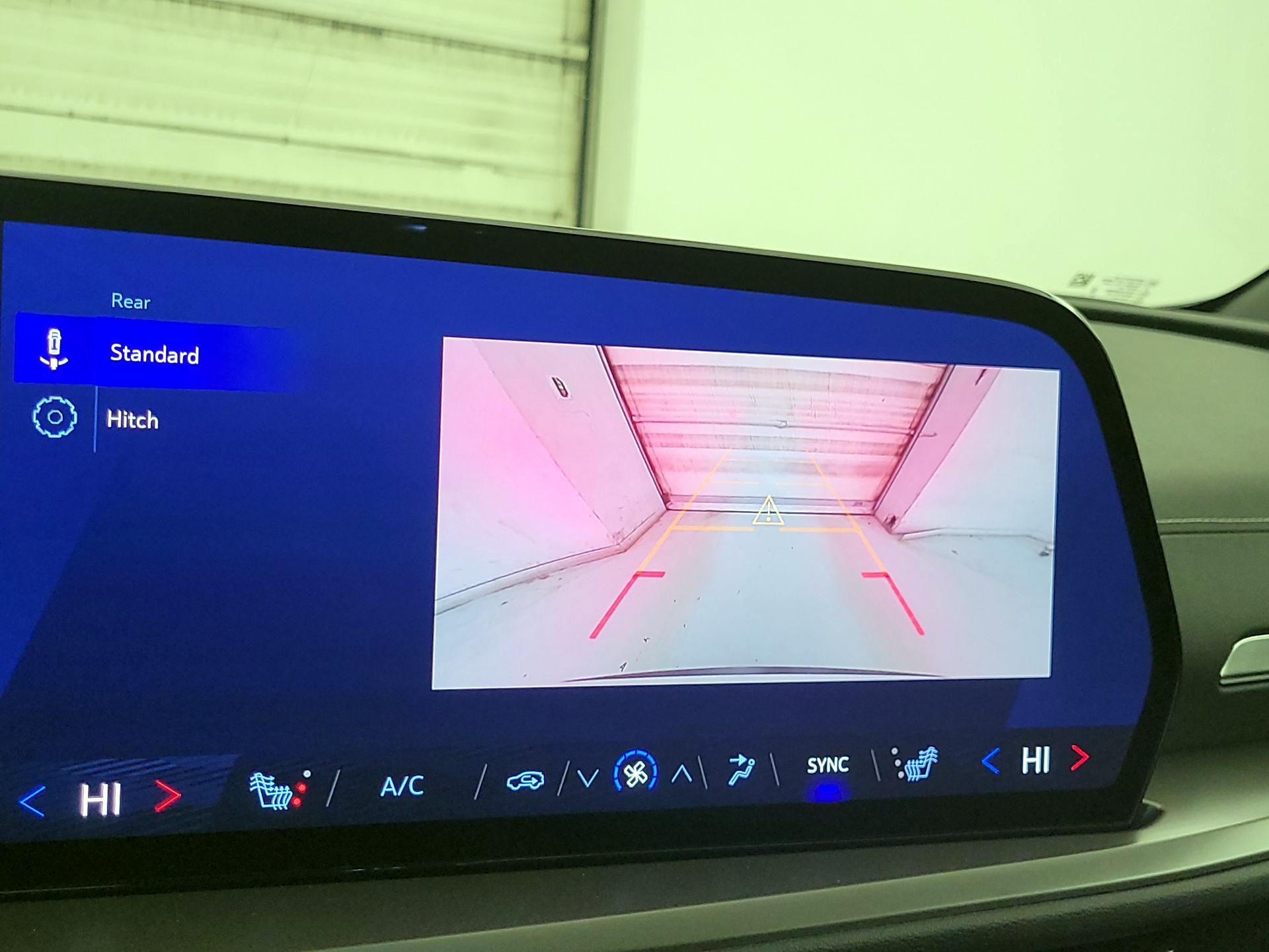 Thumbnail: 2025 Chevrolet Traverse - 14