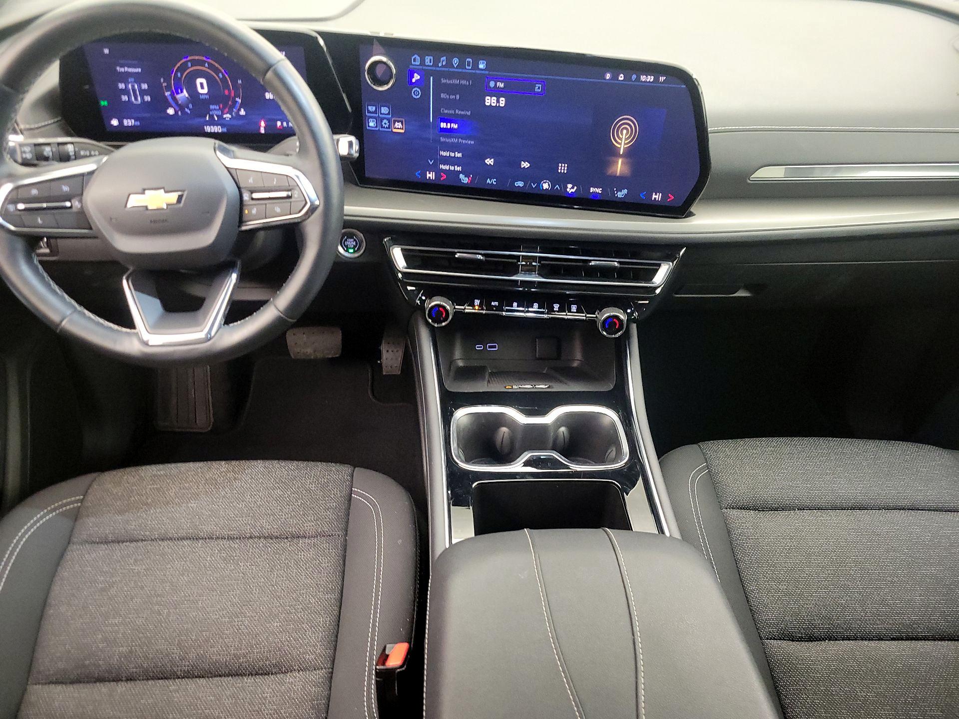 Thumbnail: 2025 Chevrolet Traverse - 9