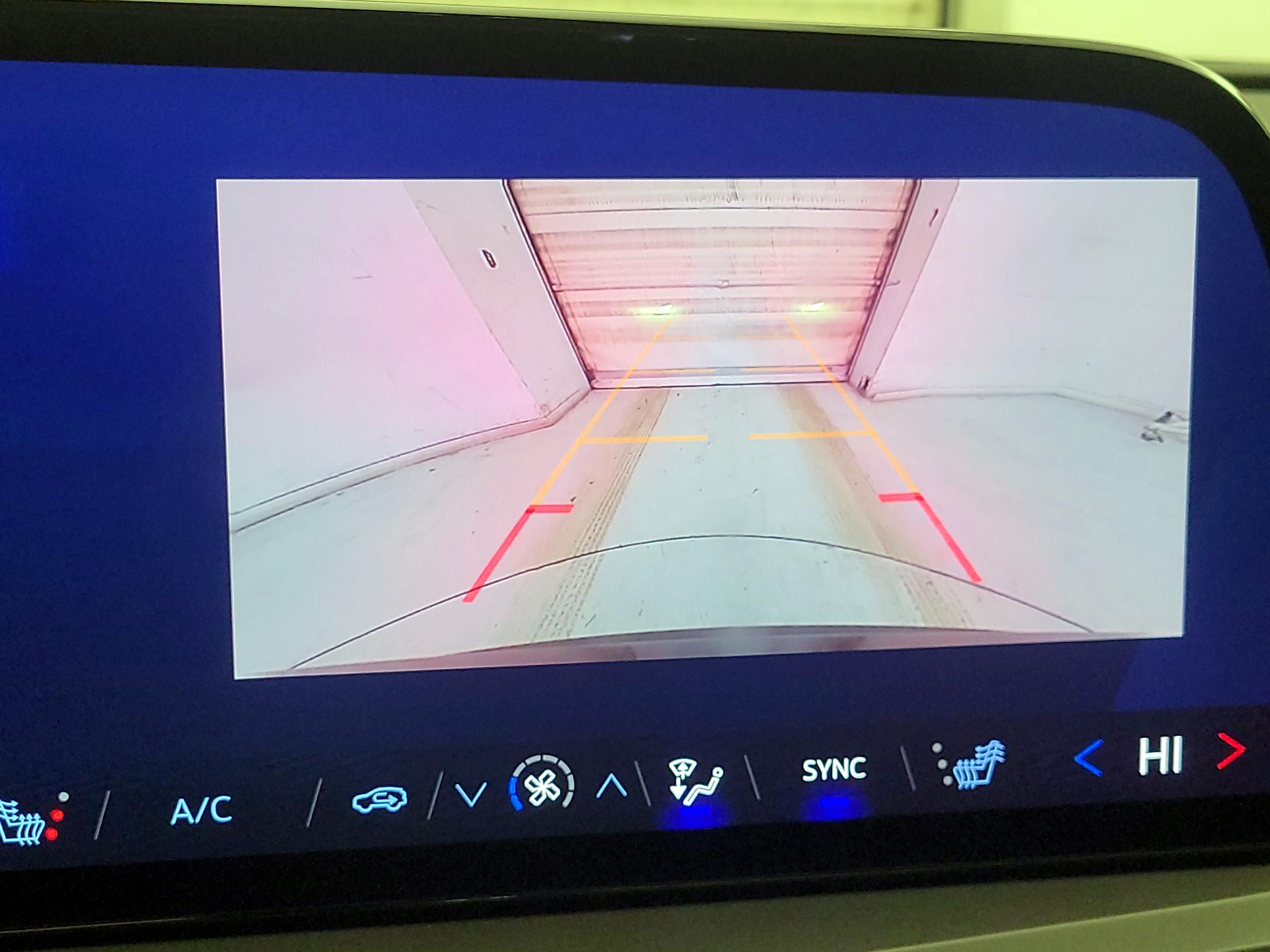 Thumbnail: 2025 Chevrolet Traverse - 14