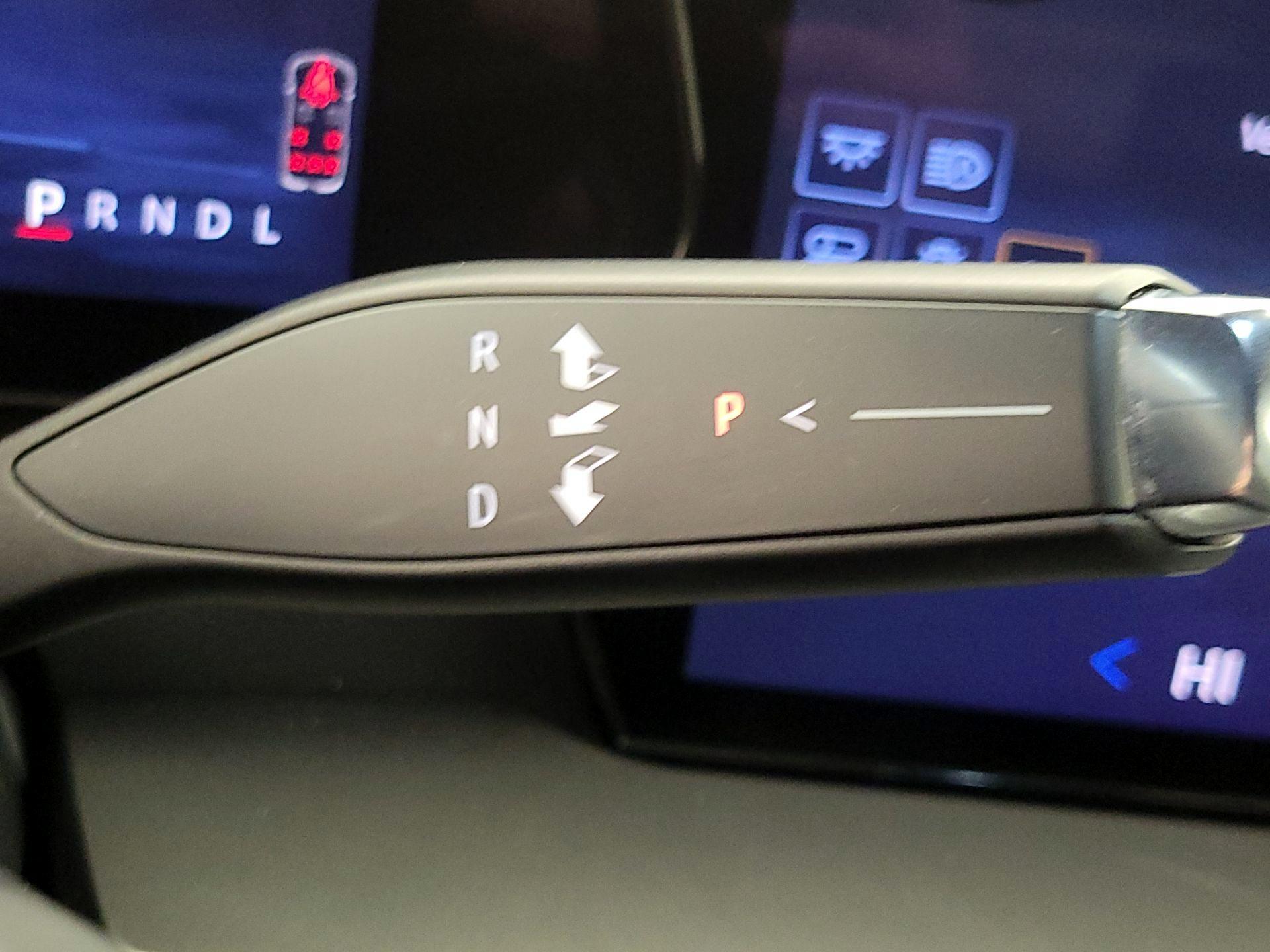 Thumbnail: 2025 Chevrolet Traverse - 17