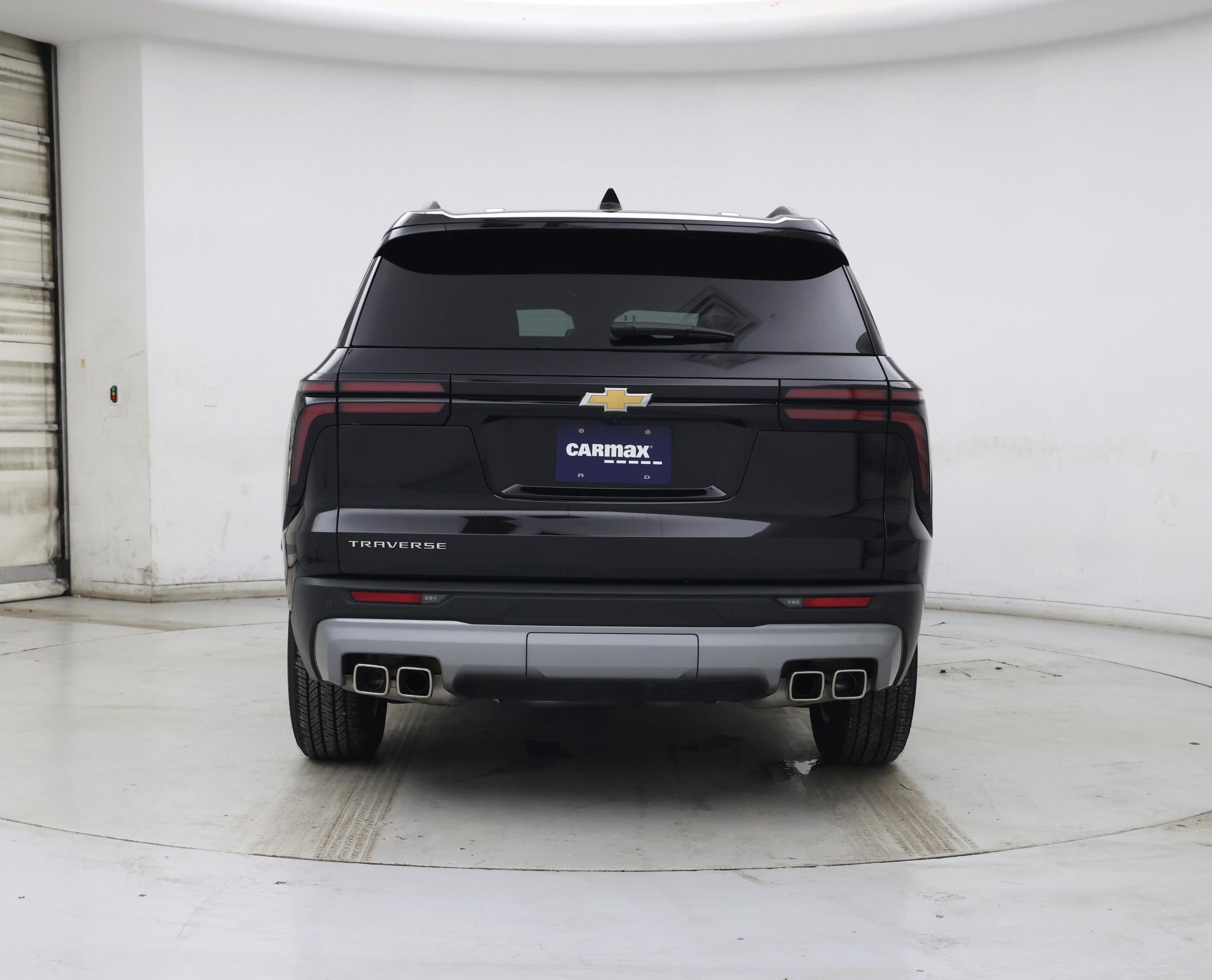 Thumbnail: 2025 Chevrolet Traverse - 6