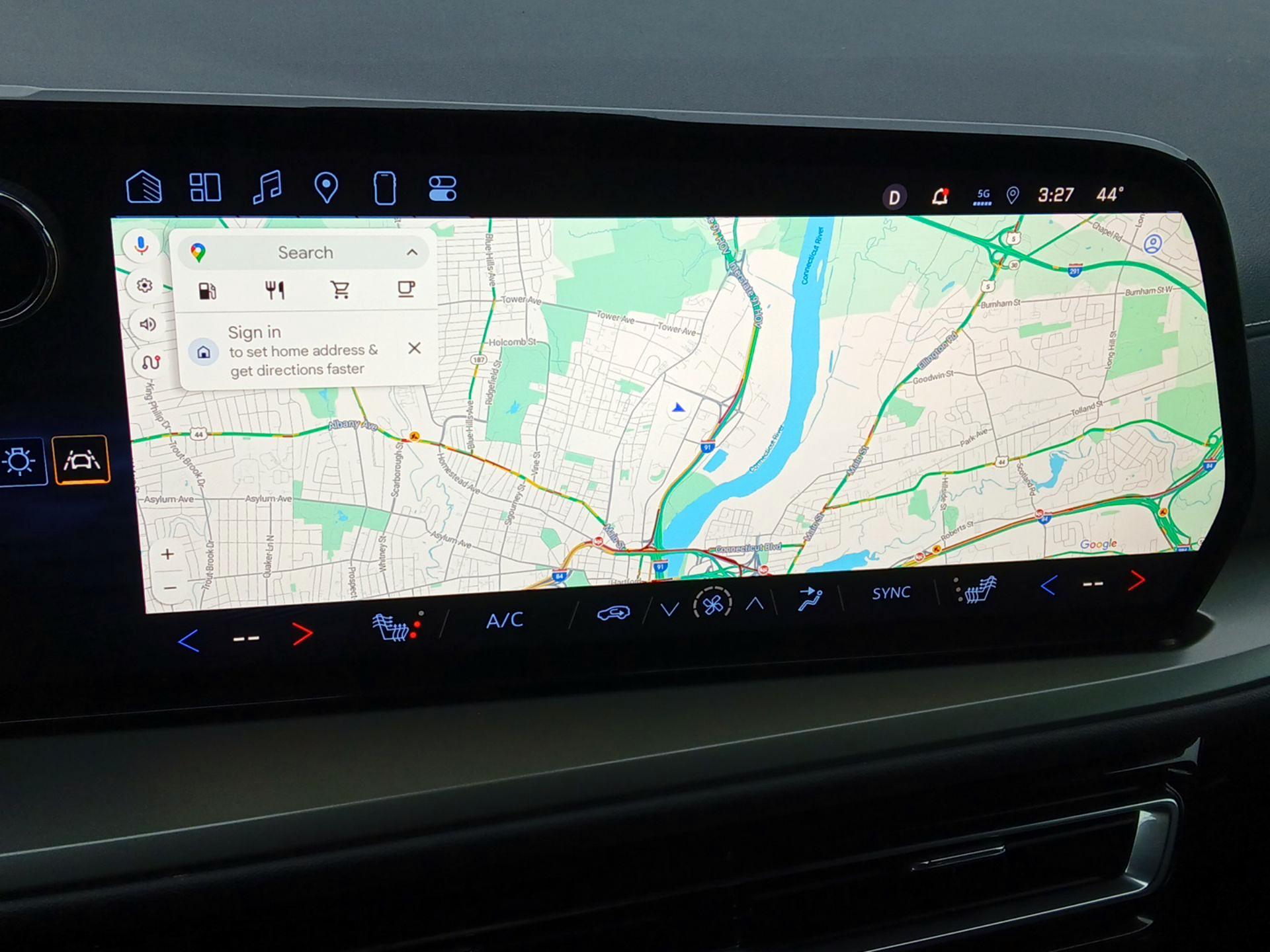 Thumbnail: 2025 Chevrolet Traverse - 14