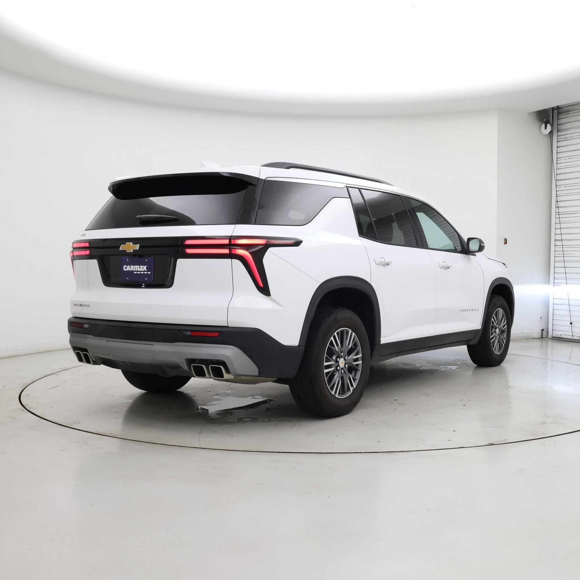 Thumbnail: 2025 Chevrolet Traverse - 8