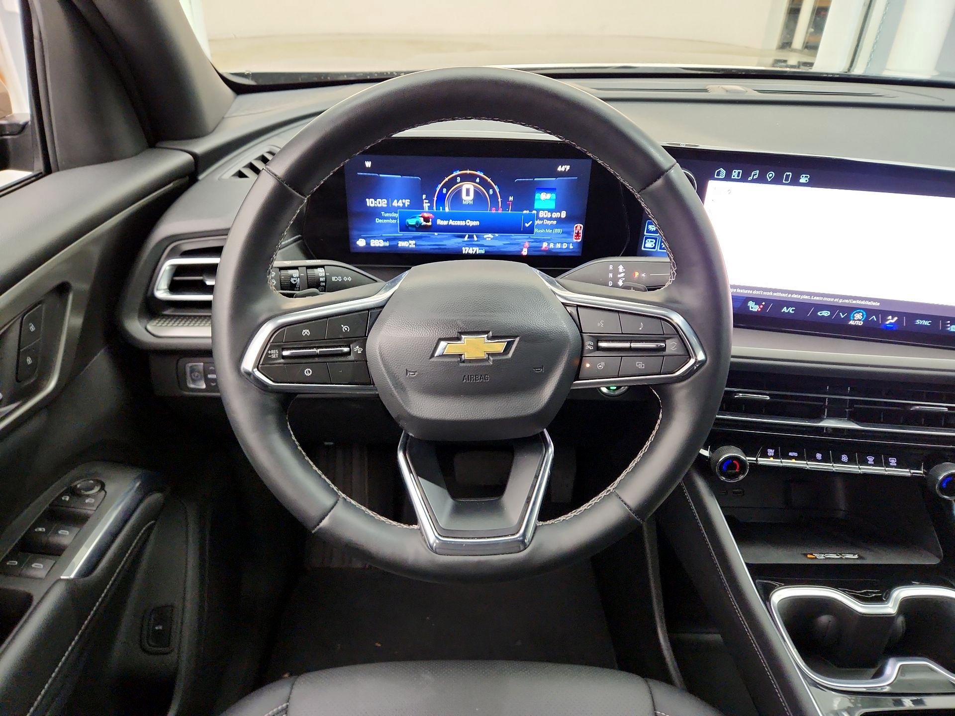 Thumbnail: 2025 Chevrolet Traverse - 10