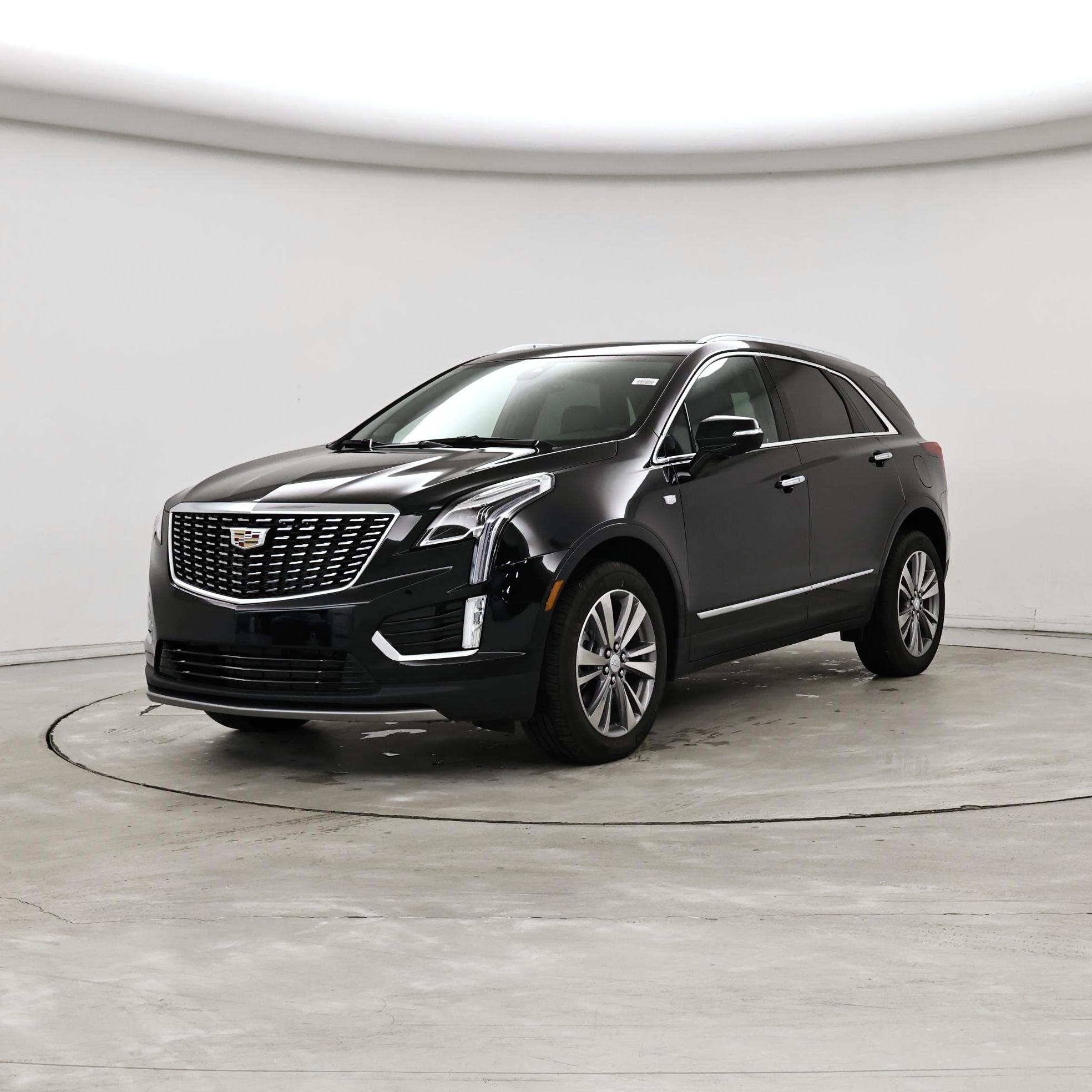 Thumbnail: 2025 Cadillac XT5 - 4