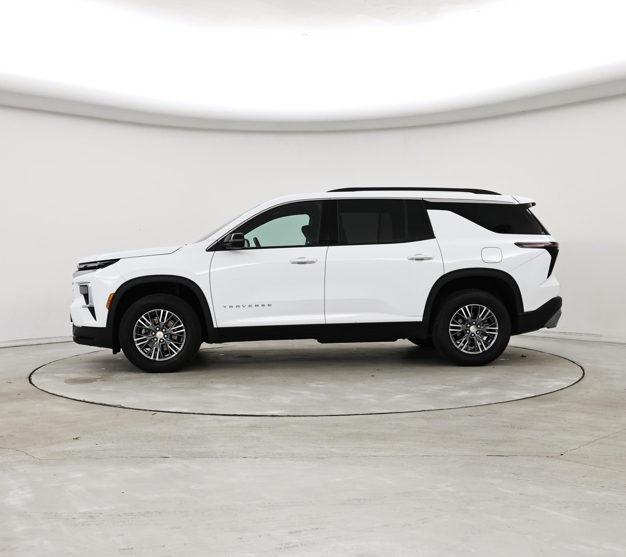 Thumbnail: 2025 Chevrolet Traverse - 3