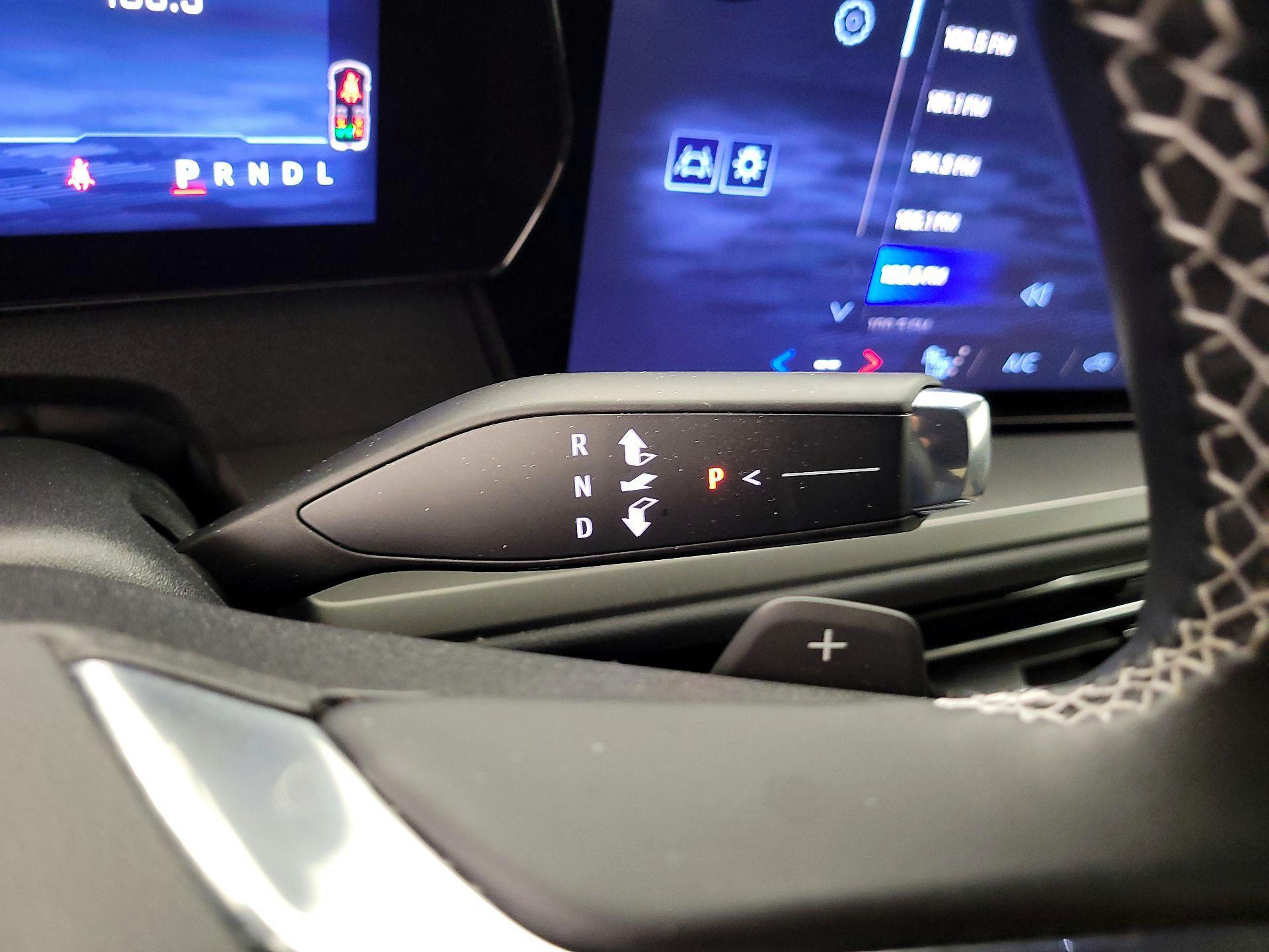 Thumbnail: 2025 Chevrolet Traverse - 17