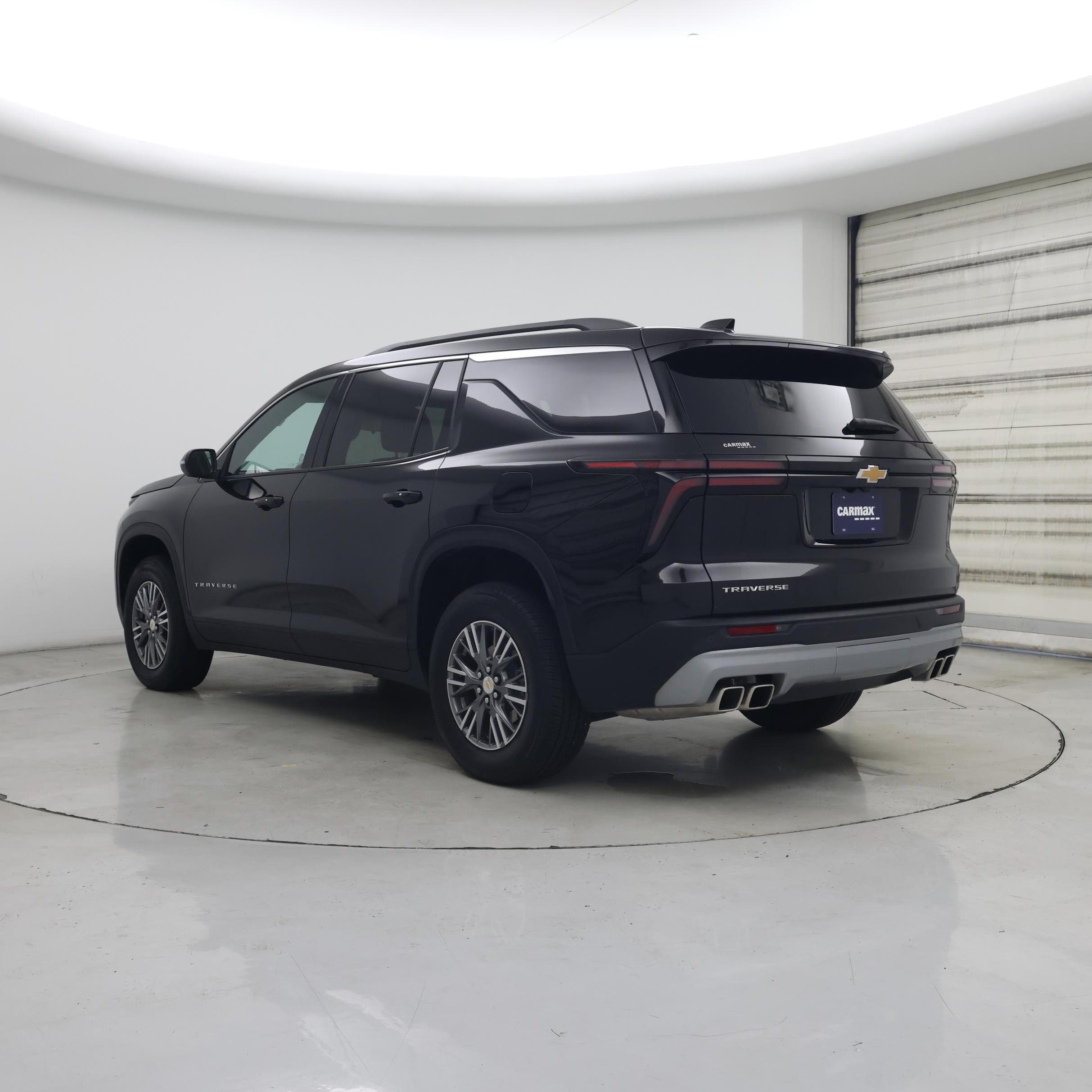 Thumbnail: 2025 Chevrolet Traverse - 2