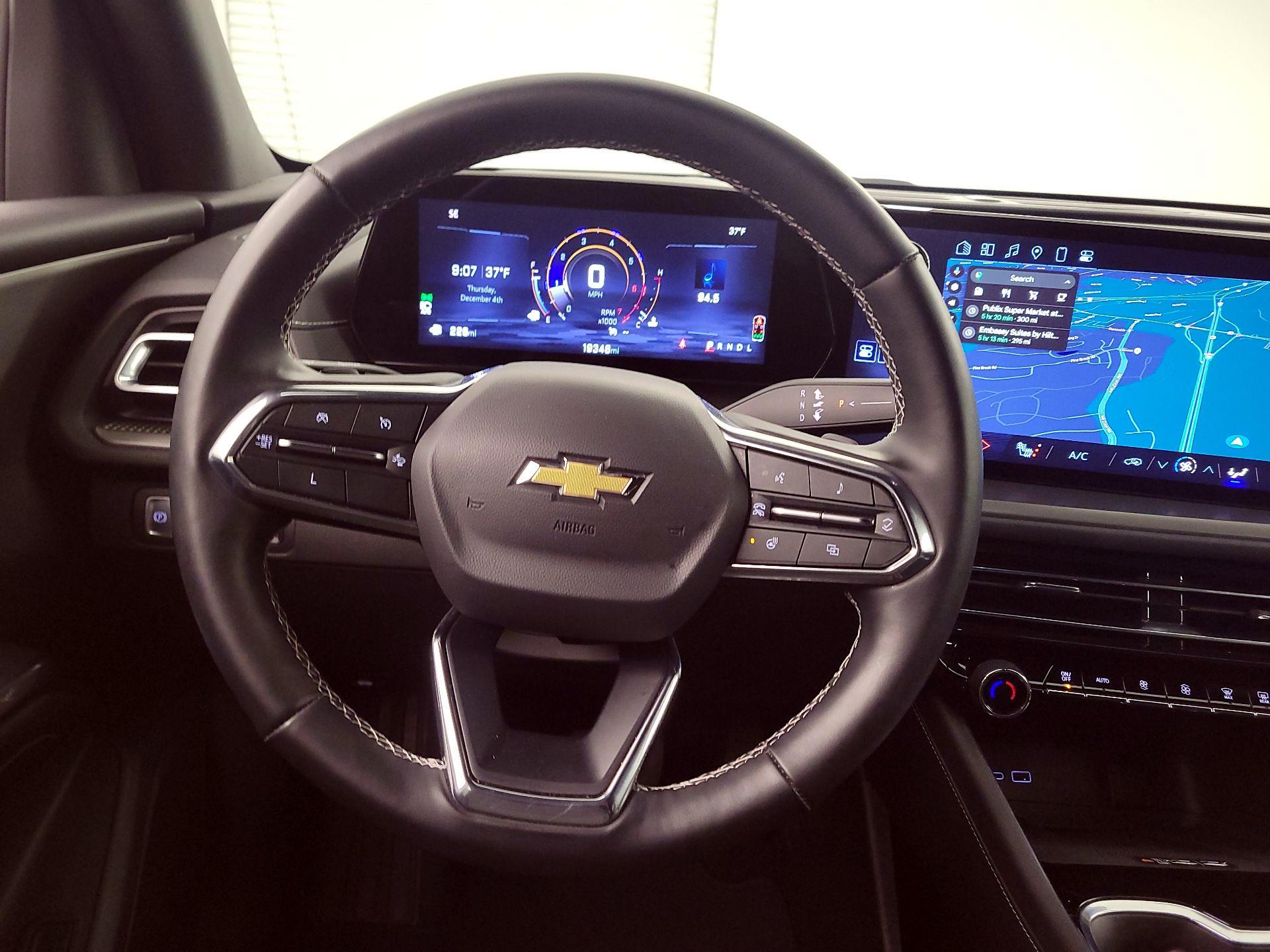 Thumbnail: 2025 Chevrolet Traverse - 10