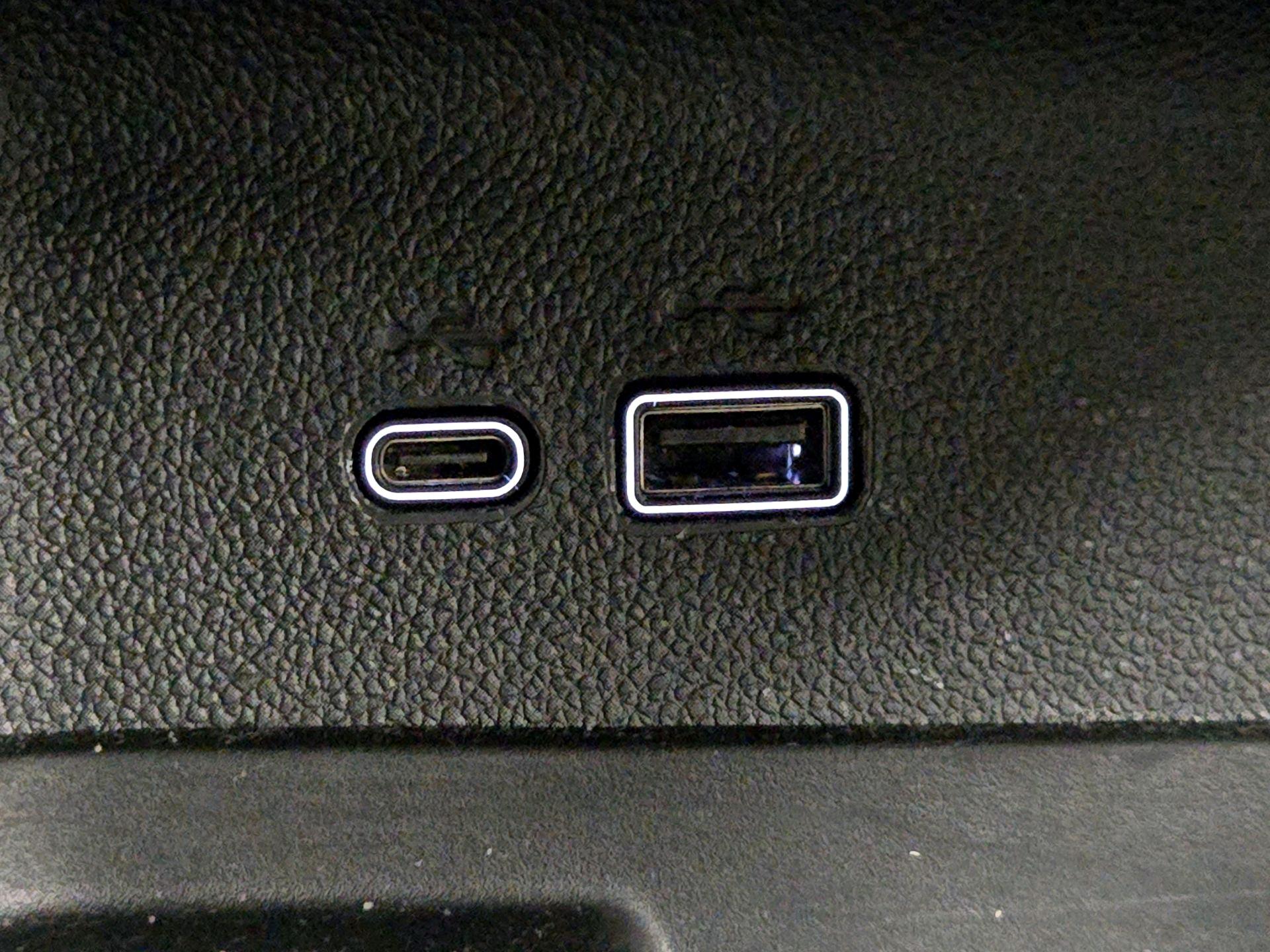 Thumbnail: 2025 Chevrolet Traverse - 18