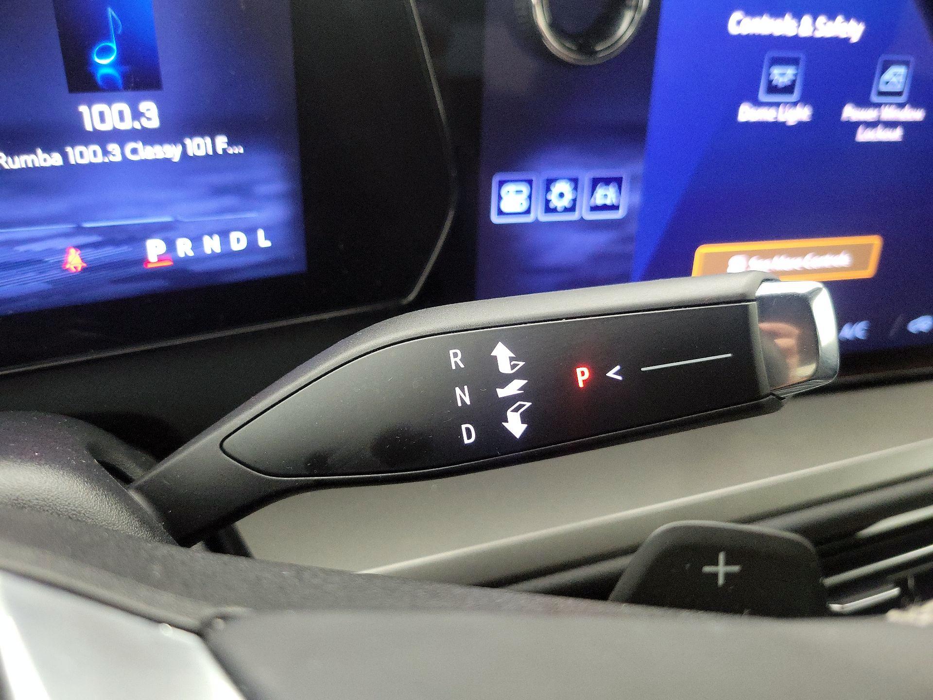 Thumbnail: 2025 Chevrolet Traverse - 18