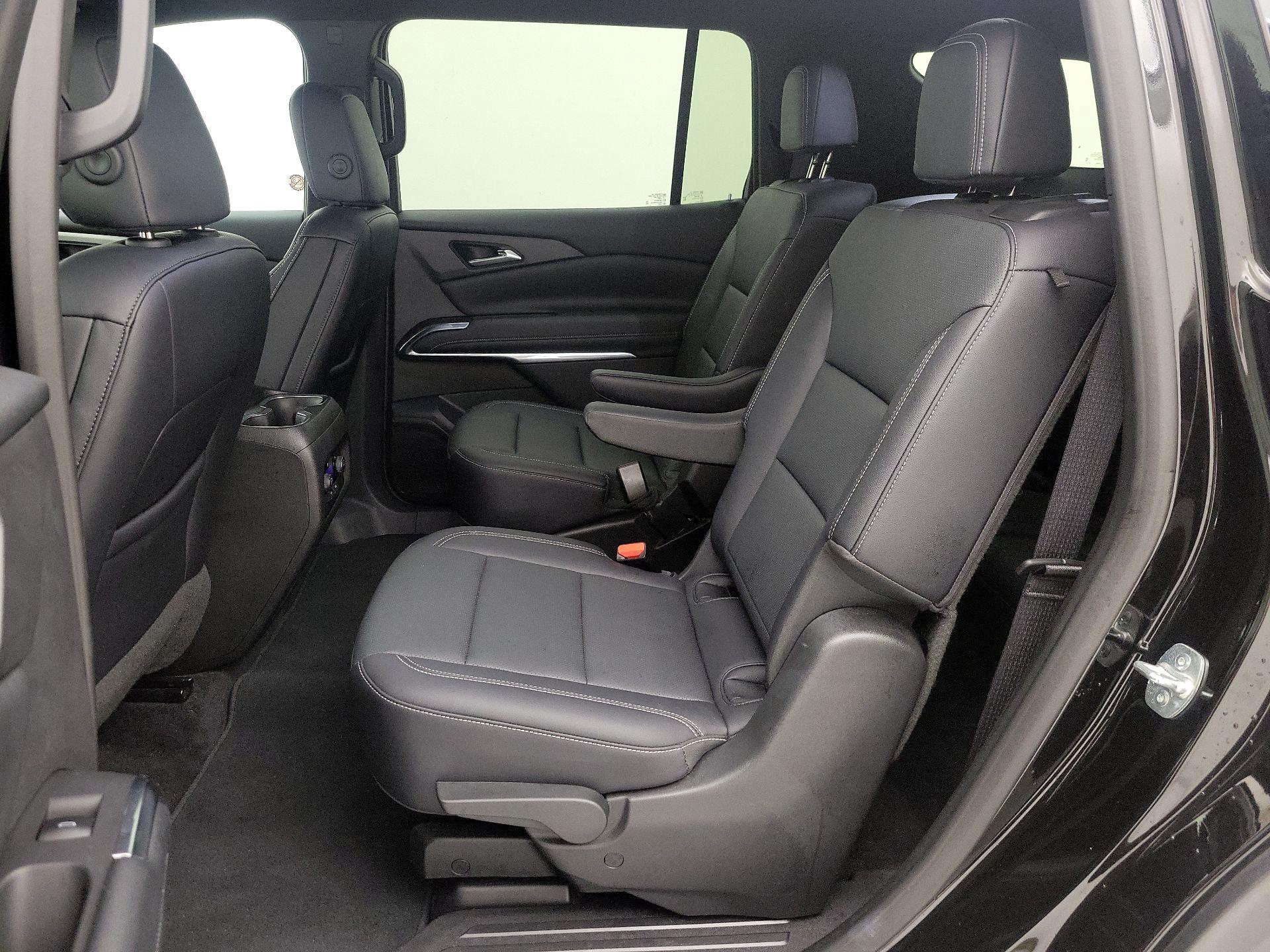 Thumbnail: 2025 Chevrolet Traverse - 20