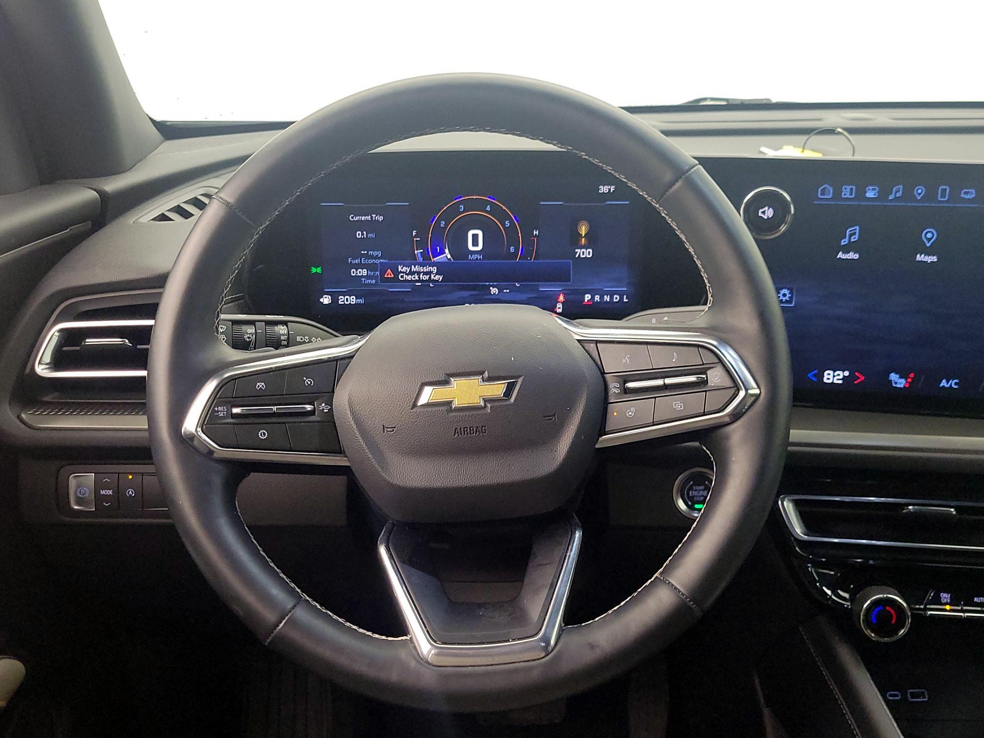 Thumbnail: 2025 Chevrolet Traverse - 10