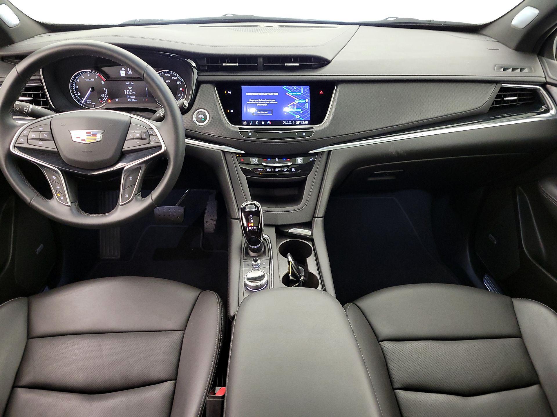 Thumbnail: 2025 Cadillac XT5 - 9