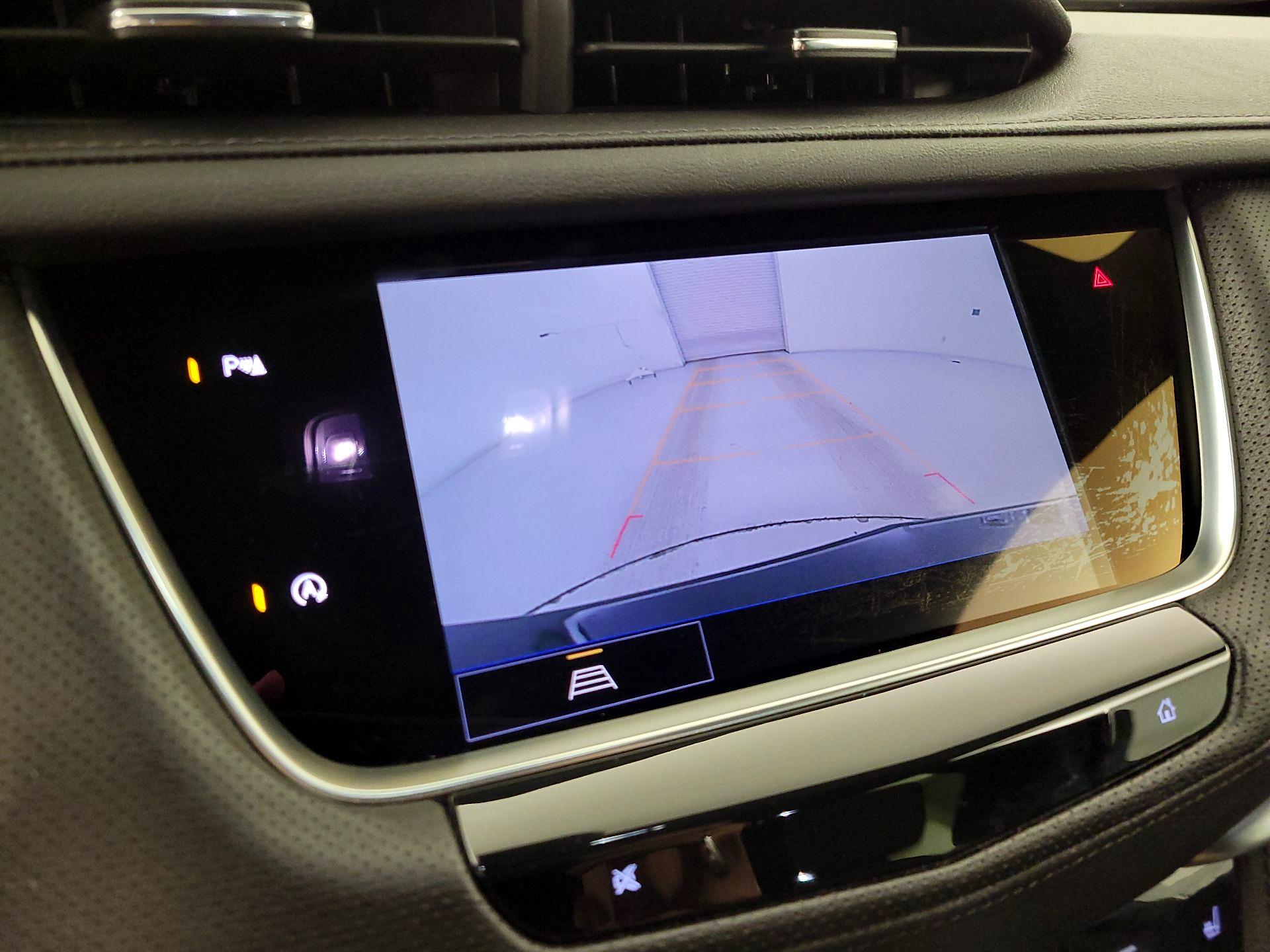 Thumbnail: 2025 Cadillac XT5 - 14