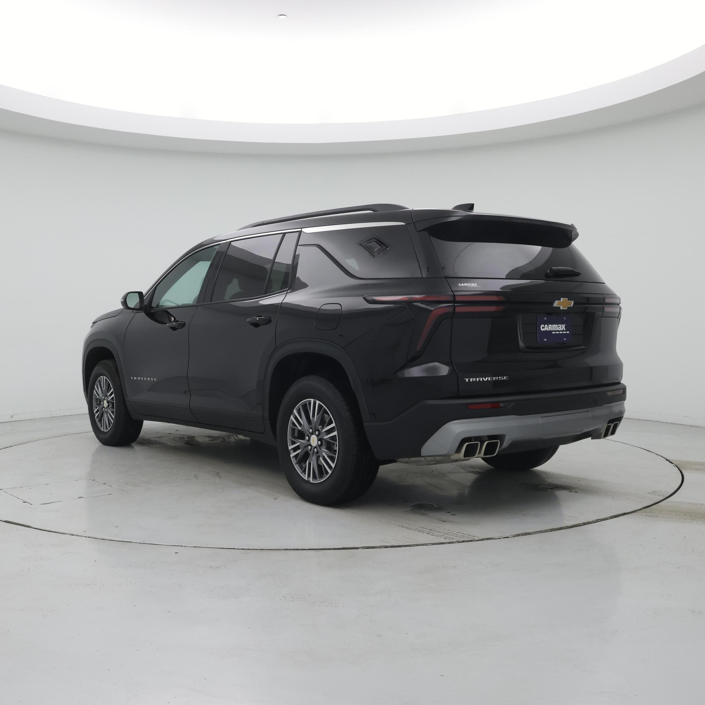 Thumbnail: 2025 Chevrolet Traverse - 2