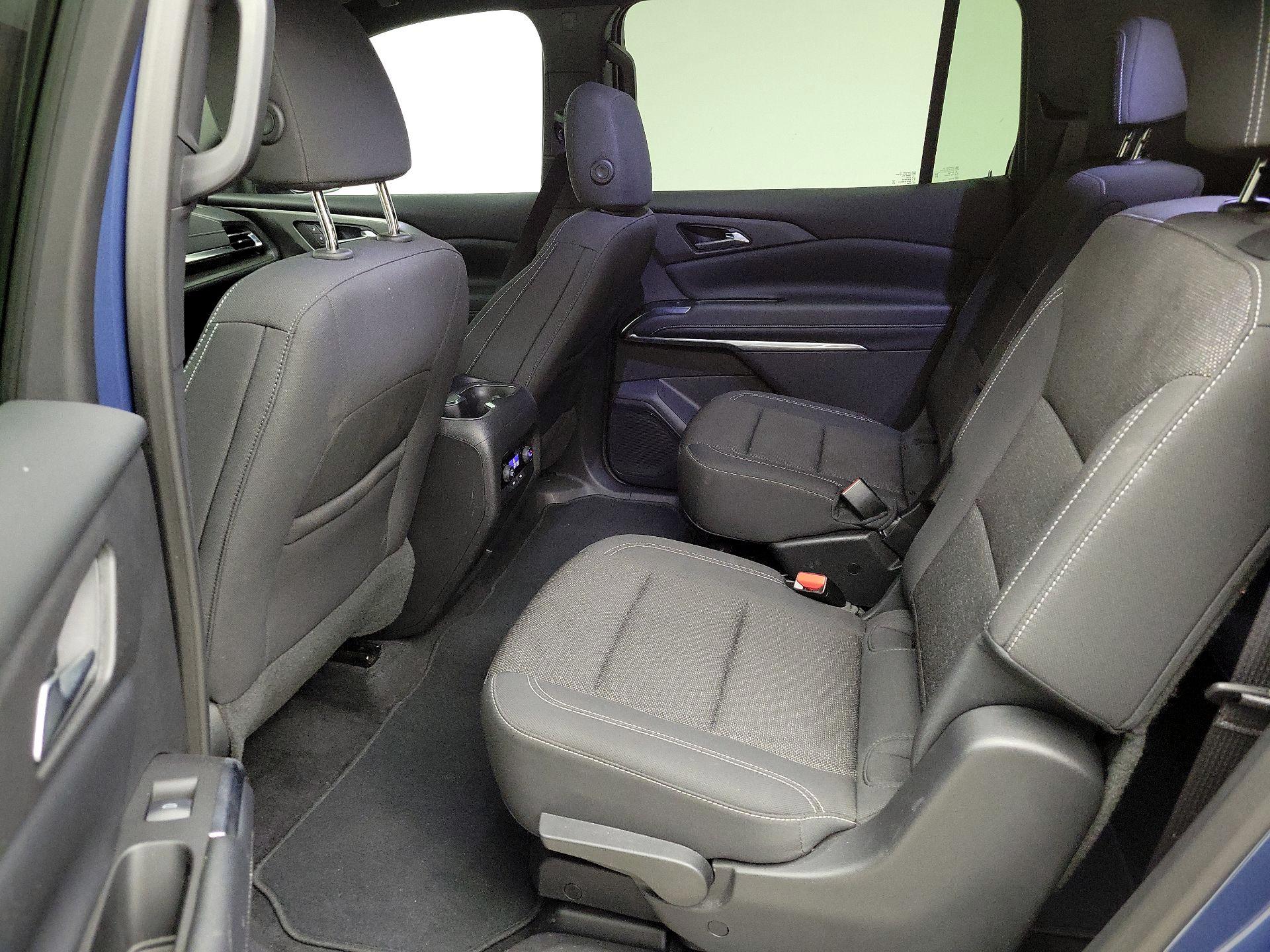 Thumbnail: 2025 Chevrolet Traverse - 19