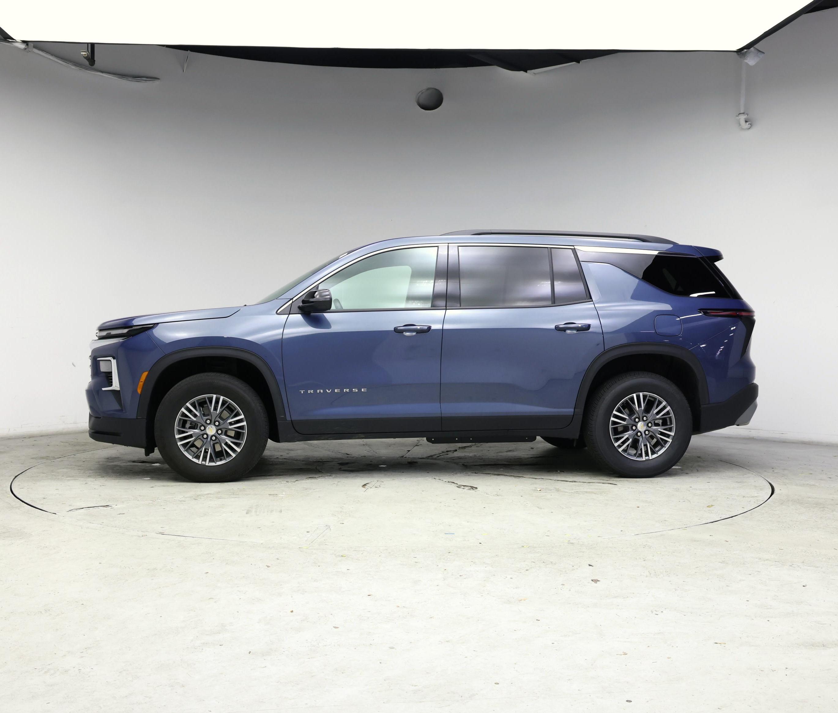 Thumbnail: 2025 Chevrolet Traverse - 3