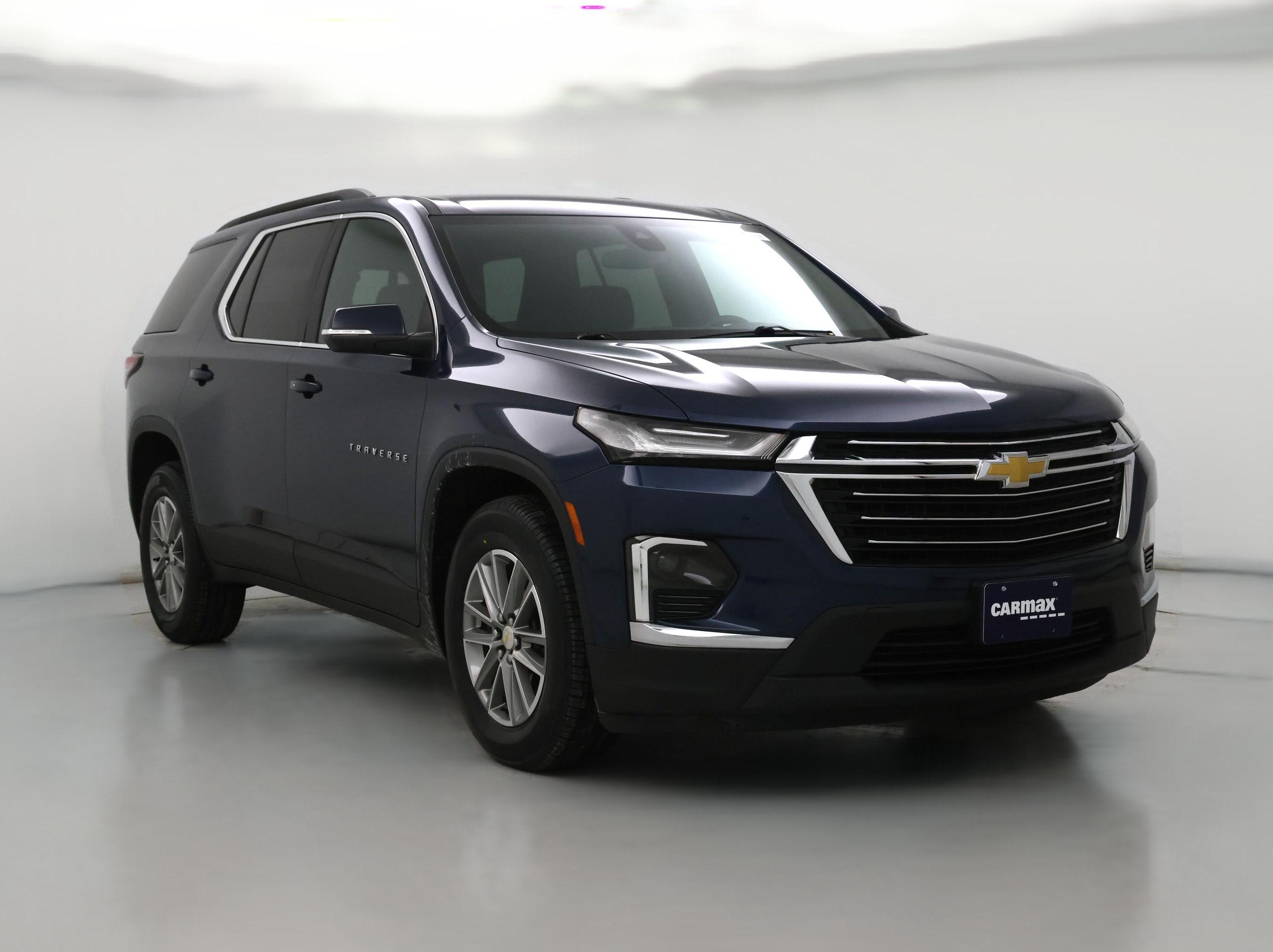 Thumbnail: 2023 Chevrolet Traverse - 1