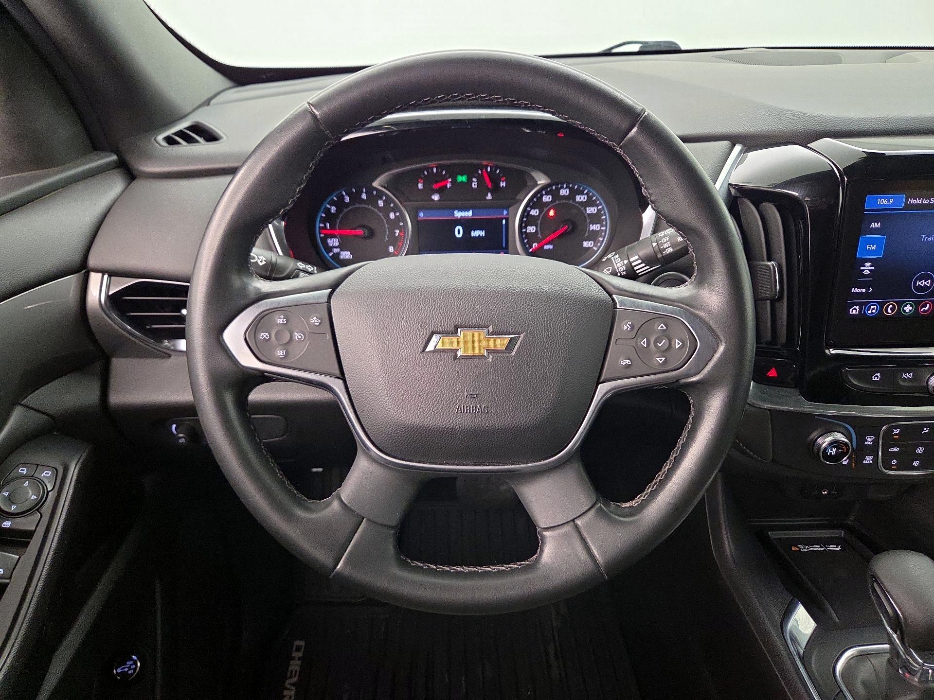 Thumbnail: 2023 Chevrolet Traverse - 10